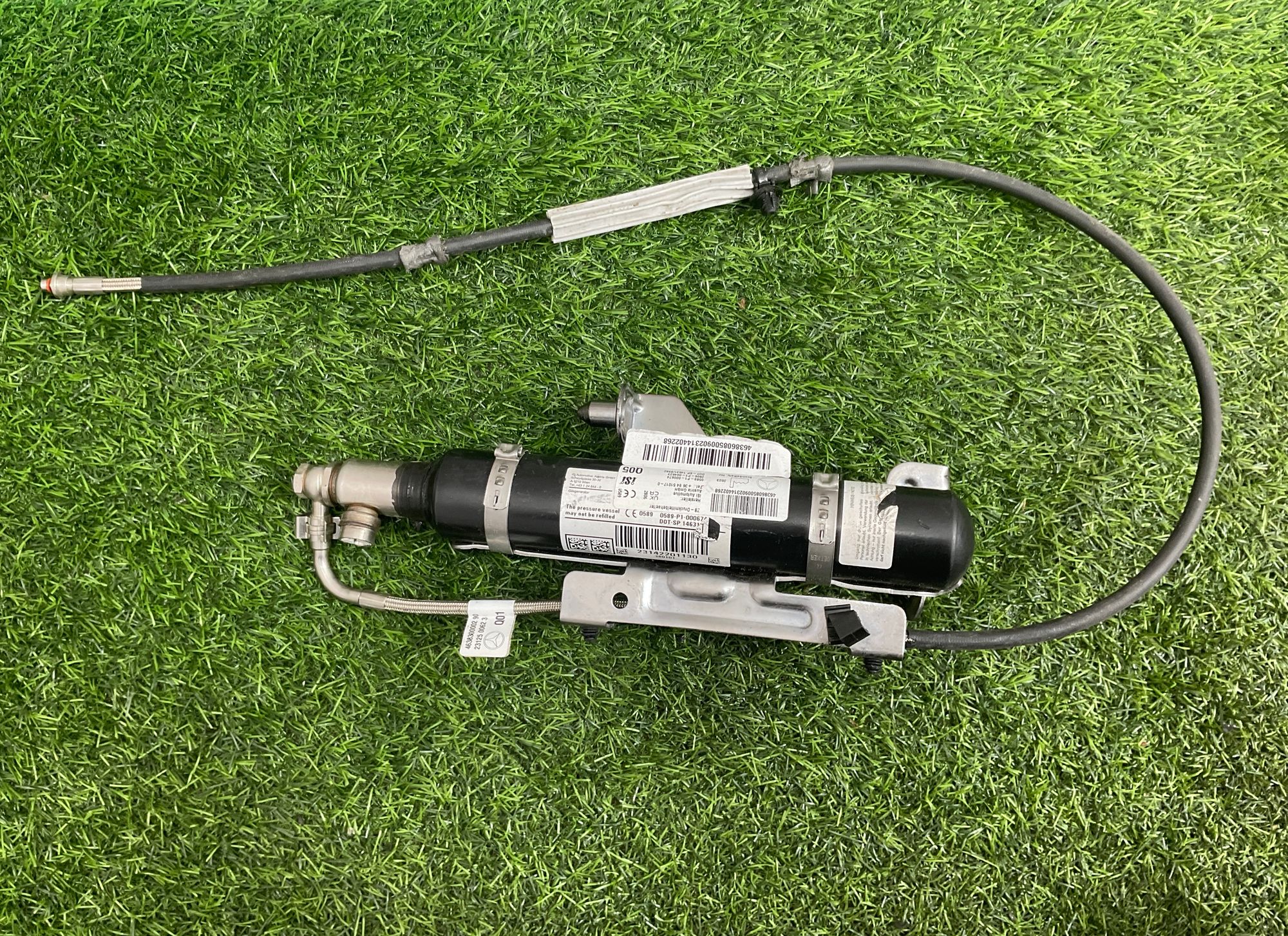 https://gcs.partsauto.market/rn-stockpro.appspot.com/thmbs/userImages/h353NjtZg3VDP19b5HMt7LlpbQ93/part/24d34de1-5591-4eb5-ade0-f5a63afcaabf_1742826502719.jpg