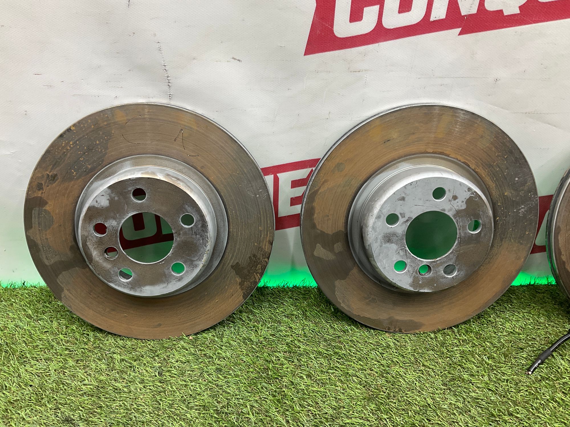 https://gcs.partsauto.market/rn-stockpro.appspot.com/thmbs/userImages/h353NjtZg3VDP19b5HMt7LlpbQ93/part/263b2747-7309-4a99-b504-e3c92b4e4a71_1748424150215.jpg