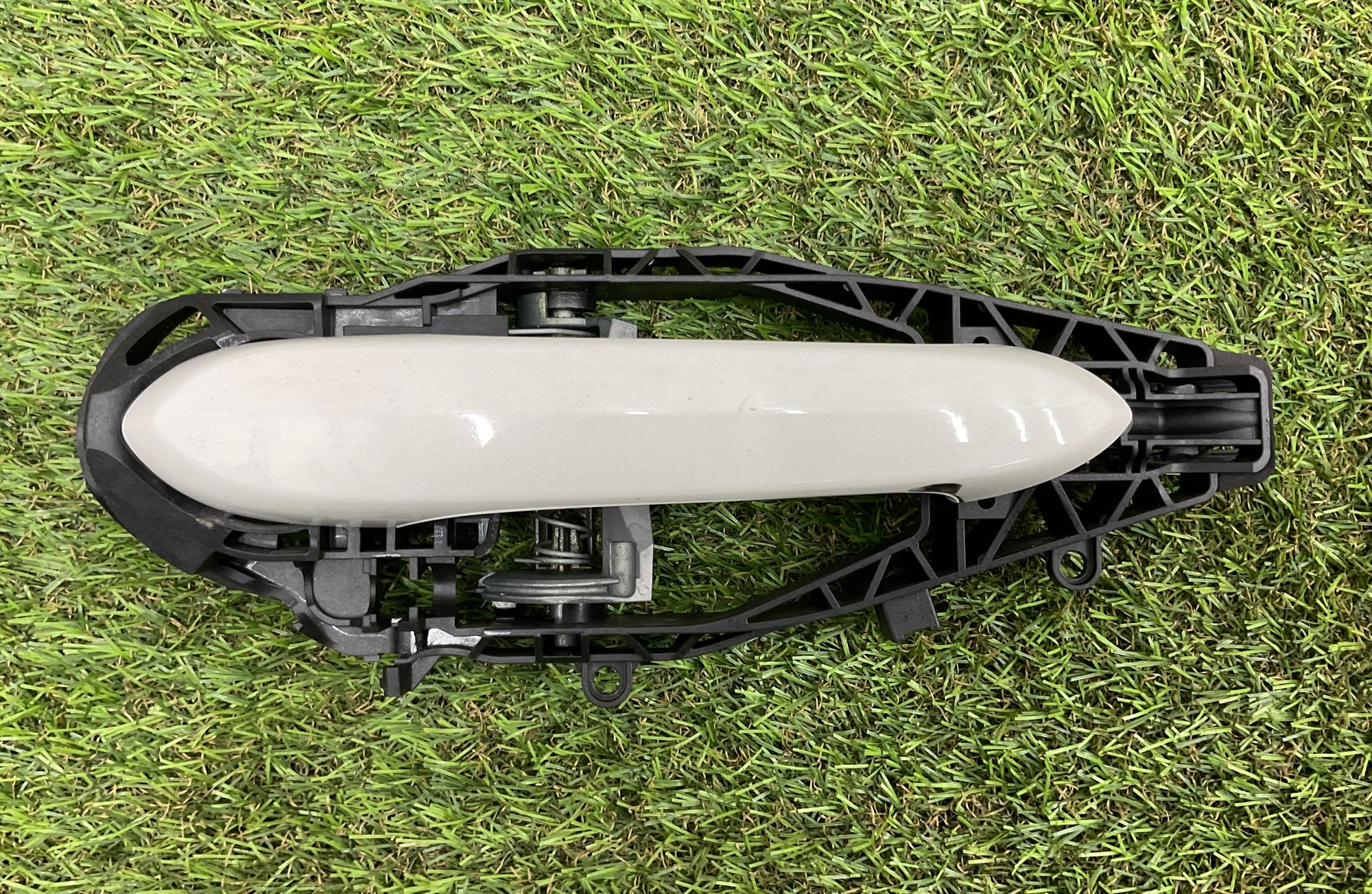 https://gcs.partsauto.market/rn-stockpro.appspot.com/thmbs/userImages/h353NjtZg3VDP19b5HMt7LlpbQ93/part/26ad0c3d-33f4-48fe-a5e4-81f6e638675e_1748530608891.jpg