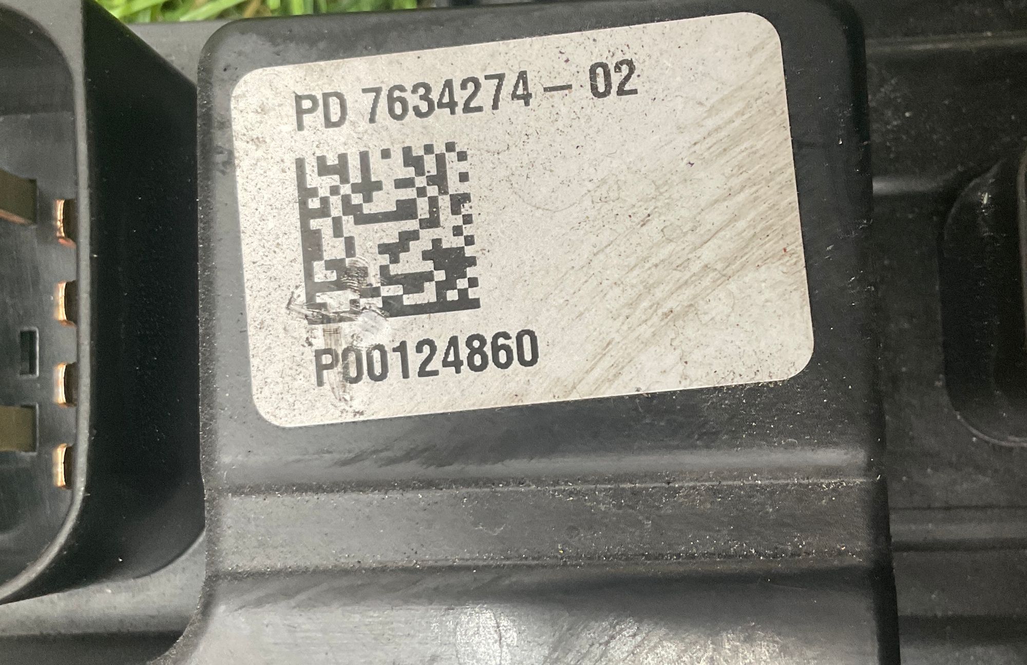 https://gcs.partsauto.market/rn-stockpro.appspot.com/thmbs/userImages/h353NjtZg3VDP19b5HMt7LlpbQ93/part/28de18fe-8c05-4432-85f5-fa9a60b3d43c_1747907337178.jpg