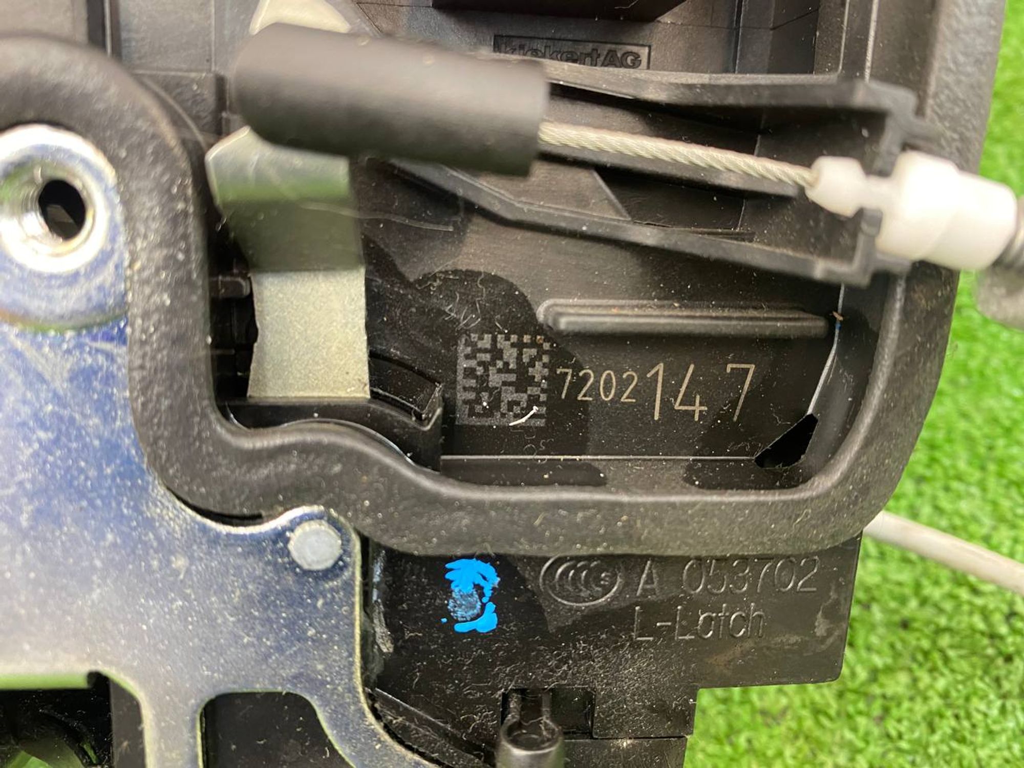 https://gcs.partsauto.market/rn-stockpro.appspot.com/thmbs/userImages/h353NjtZg3VDP19b5HMt7LlpbQ93/part/2a2f8f30-efd6-44a0-ab95-94d38ff935dc_1743756119657.jpg