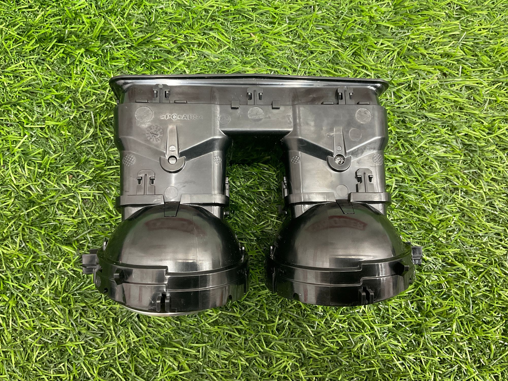 https://gcs.partsauto.market/rn-stockpro.appspot.com/thmbs/userImages/h353NjtZg3VDP19b5HMt7LlpbQ93/part/2d38c9c9-fce5-49f9-a567-bcb39e3a2bfe_1742479822040.jpg