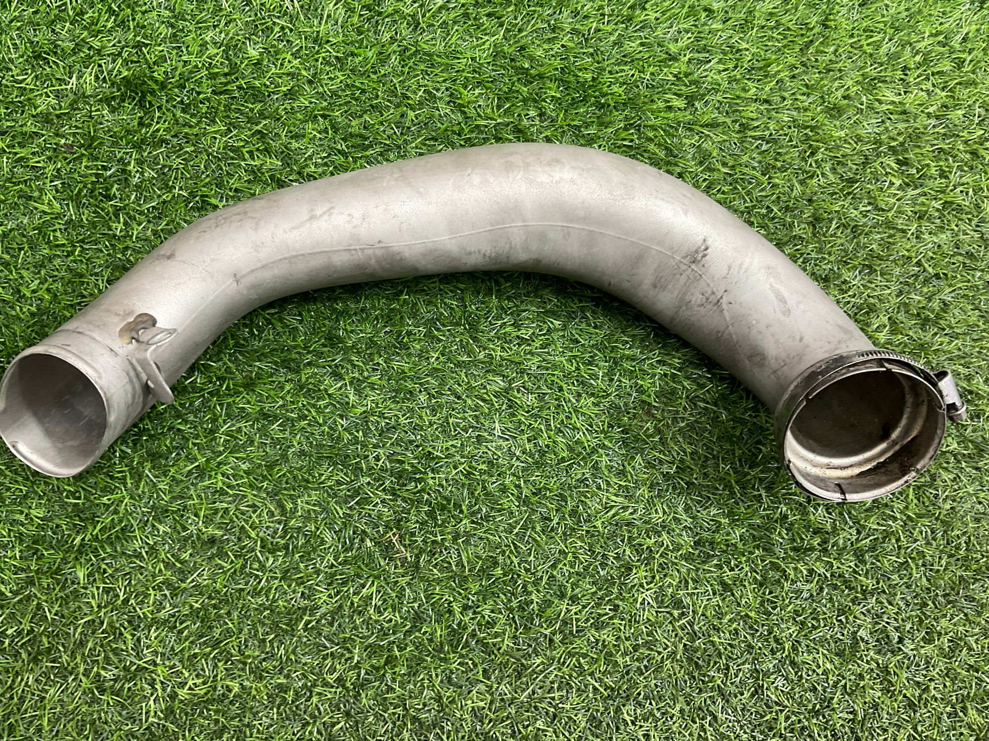 https://gcs.partsauto.market/rn-stockpro.appspot.com/thmbs/userImages/h353NjtZg3VDP19b5HMt7LlpbQ93/part/30a461c5-0fdd-4a57-9f8f-f736ed8e5906_1743599049838.jpg