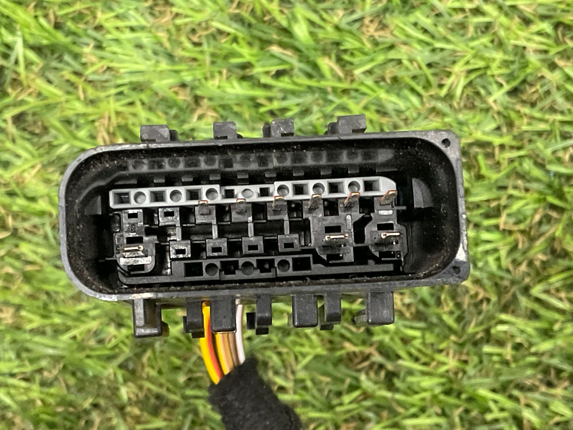 https://gcs.partsauto.market/rn-stockpro.appspot.com/thmbs/userImages/h353NjtZg3VDP19b5HMt7LlpbQ93/part/30e42399-5126-4505-8b1b-c1c470922b55_1749132725231.jpg