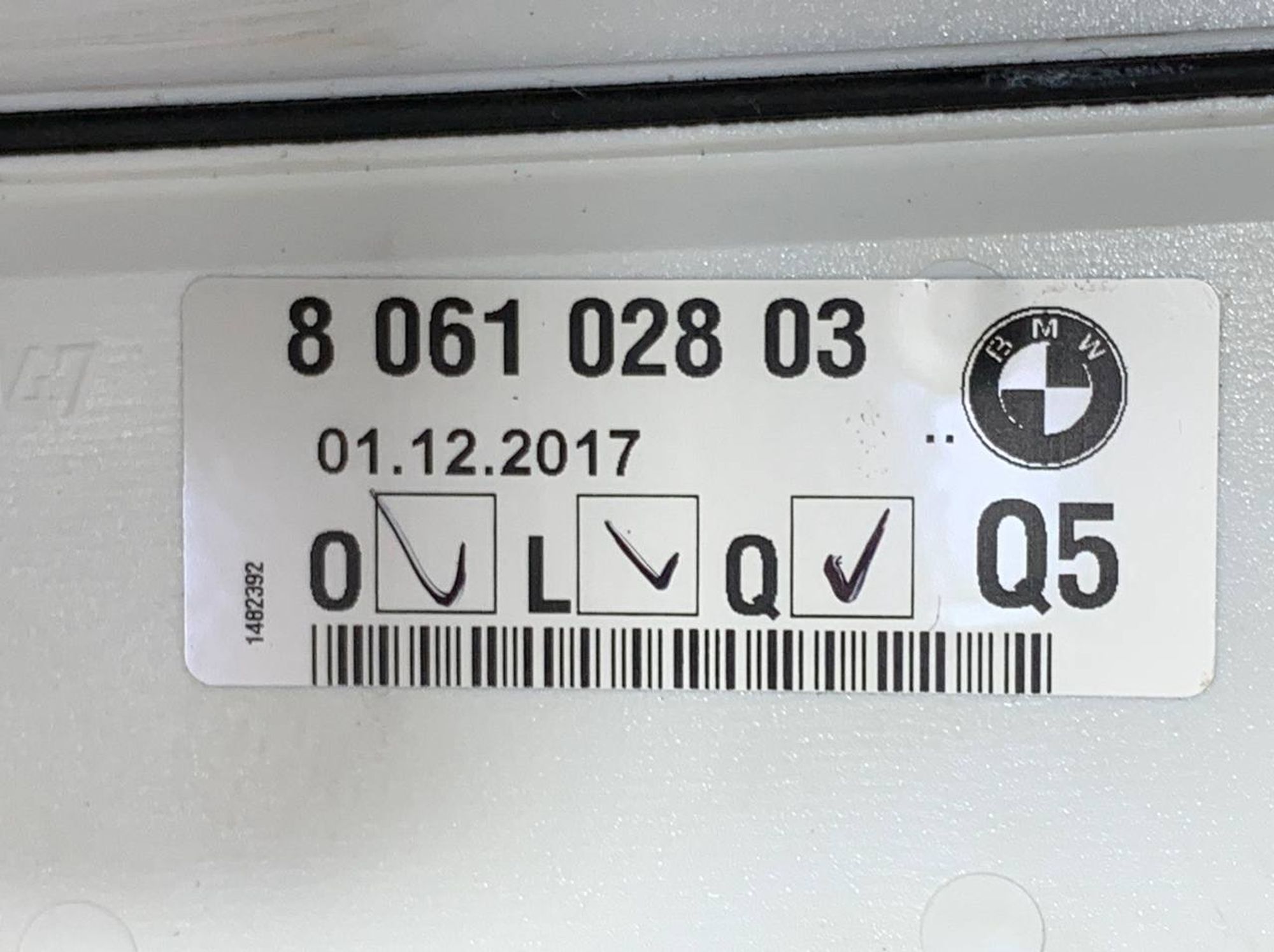 https://gcs.partsauto.market/rn-stockpro.appspot.com/thmbs/userImages/h353NjtZg3VDP19b5HMt7LlpbQ93/part/351a75f8-4f12-477d-b920-e5a169a4ec21_1731144415495.jpg