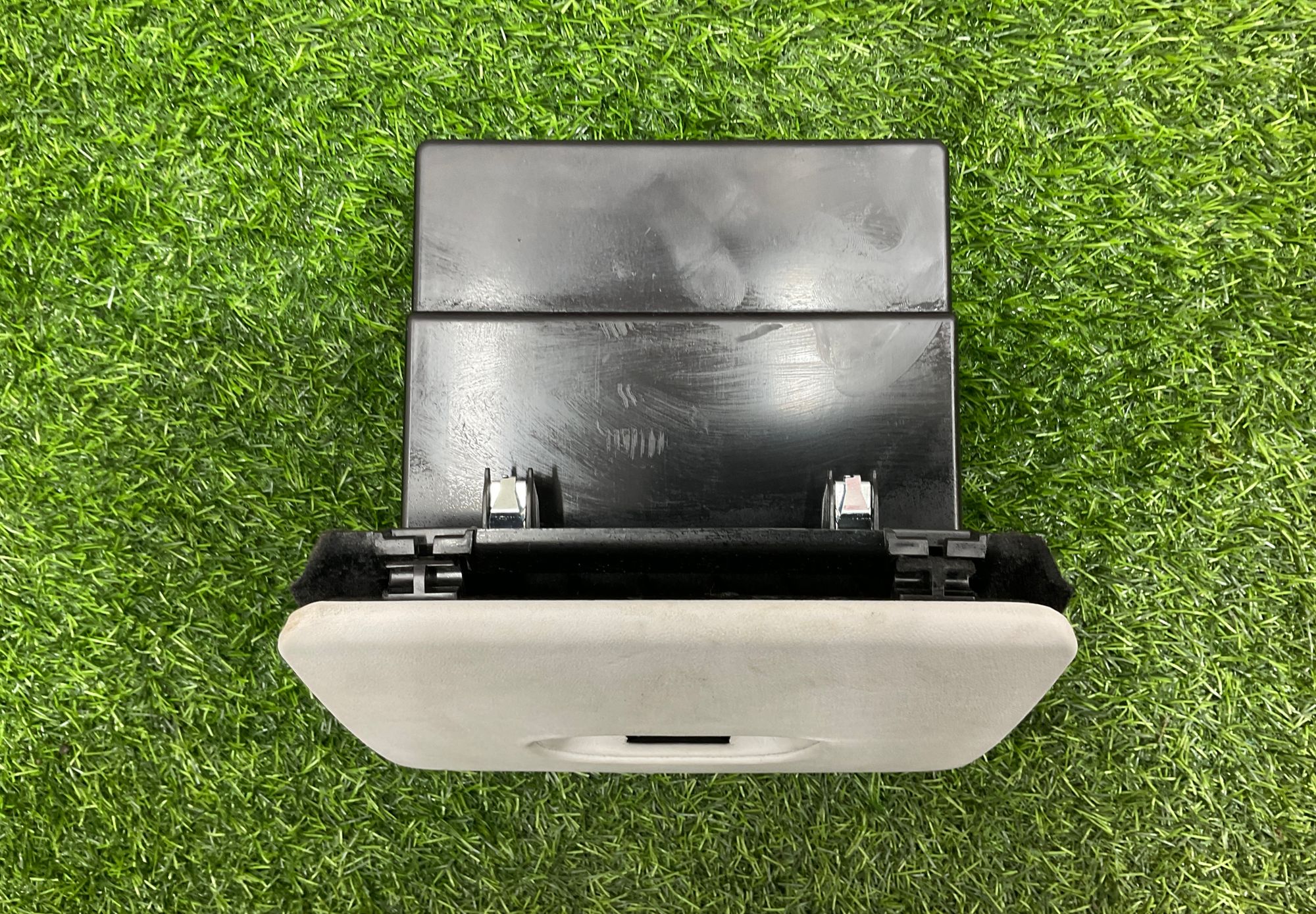 https://gcs.partsauto.market/rn-stockpro.appspot.com/thmbs/userImages/h353NjtZg3VDP19b5HMt7LlpbQ93/part/37bd5084-d8b6-4d0f-8c63-e6953fcf1cff_1734425248530.jpg