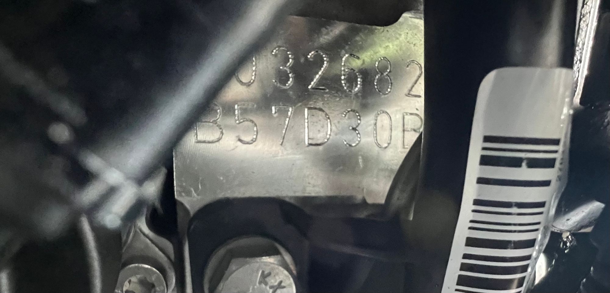 https://gcs.partsauto.market/rn-stockpro.appspot.com/thmbs/userImages/h353NjtZg3VDP19b5HMt7LlpbQ93/part/37c6ac3f-f8d8-4c05-9793-735b9c1f2be3_1744202864730.jpg