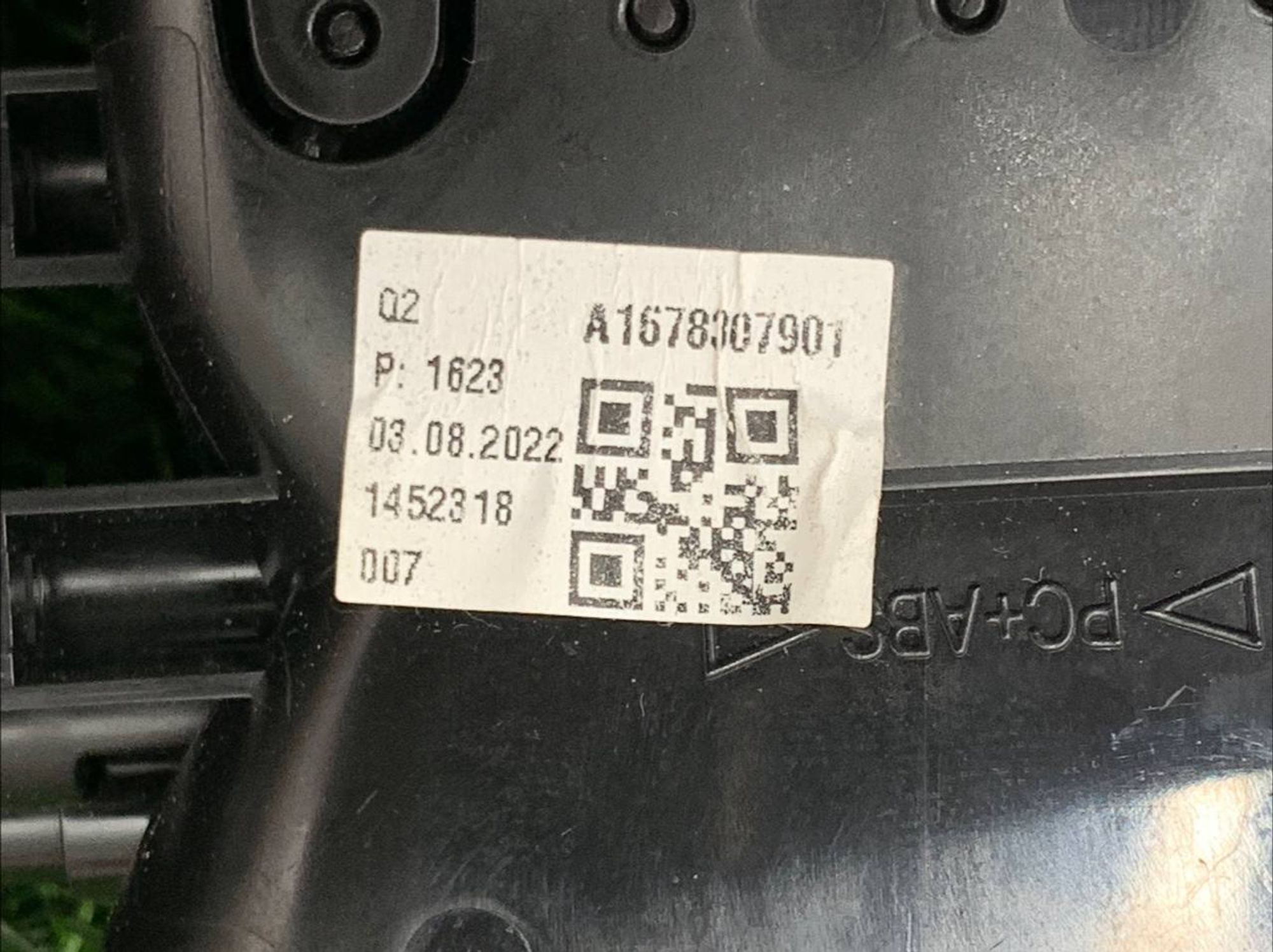 https://gcs.partsauto.market/rn-stockpro.appspot.com/thmbs/userImages/h353NjtZg3VDP19b5HMt7LlpbQ93/part/397c00cc-9dc1-4e15-a4de-8d8b27712511_1732886585475.jpg