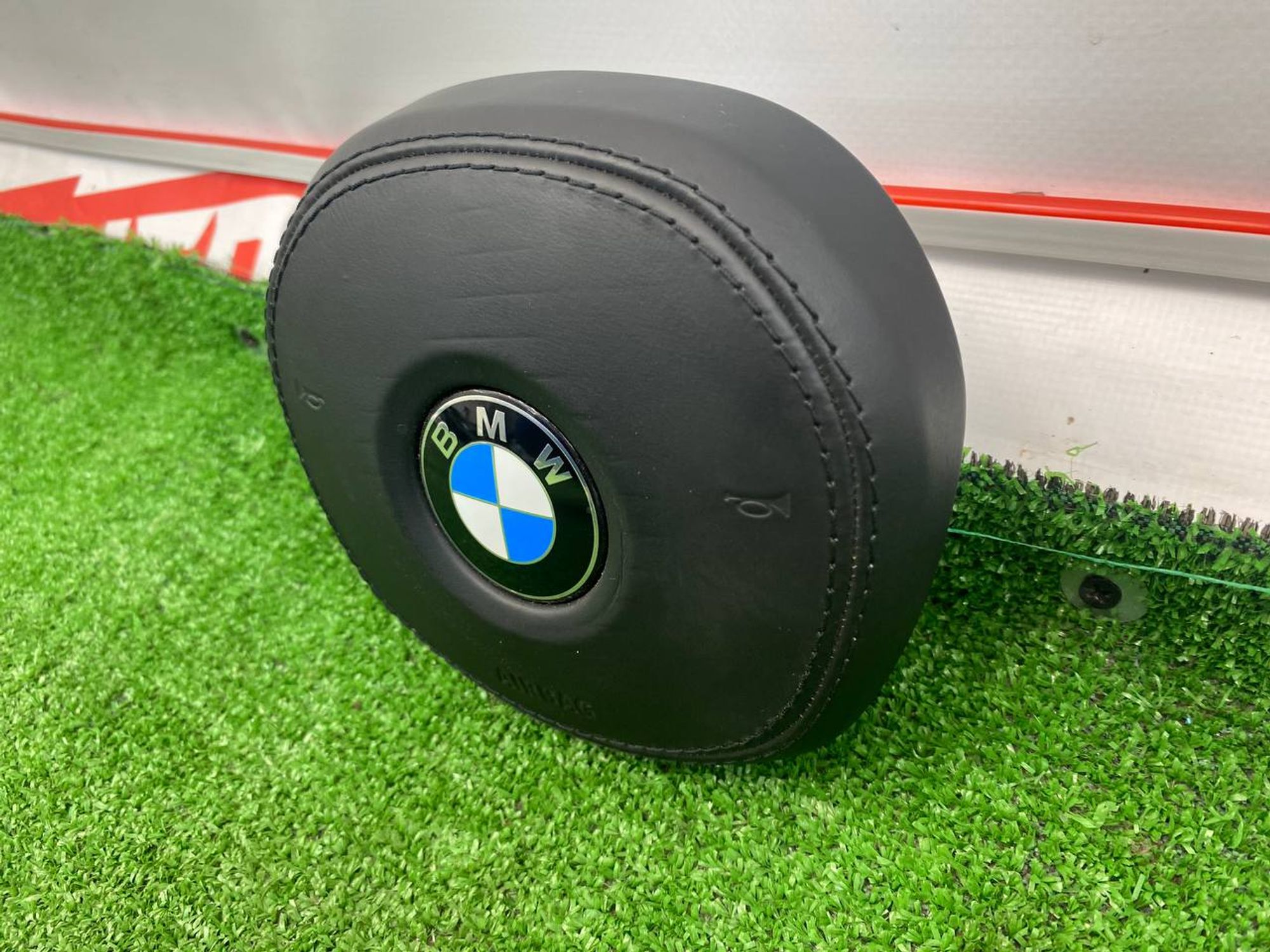 https://gcs.partsauto.market/rn-stockpro.appspot.com/thmbs/userImages/h353NjtZg3VDP19b5HMt7LlpbQ93/part/3a0baa52-9533-4f6a-ac8a-c98527c07432_1746025638877.jpg