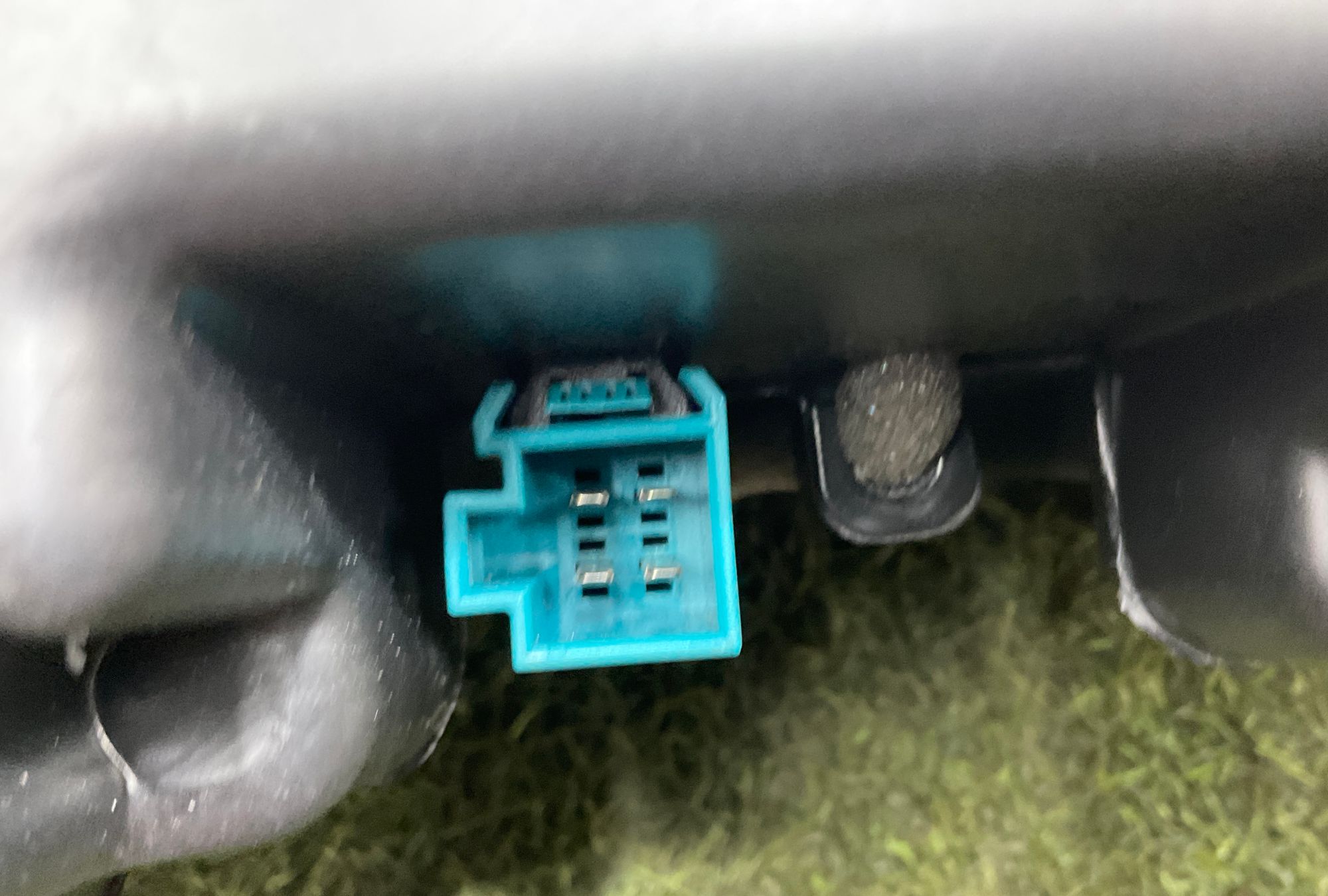 https://gcs.partsauto.market/rn-stockpro.appspot.com/thmbs/userImages/h353NjtZg3VDP19b5HMt7LlpbQ93/part/3c5a07c6-4848-4418-b0de-8fb8e4747028_1742215108934.jpg