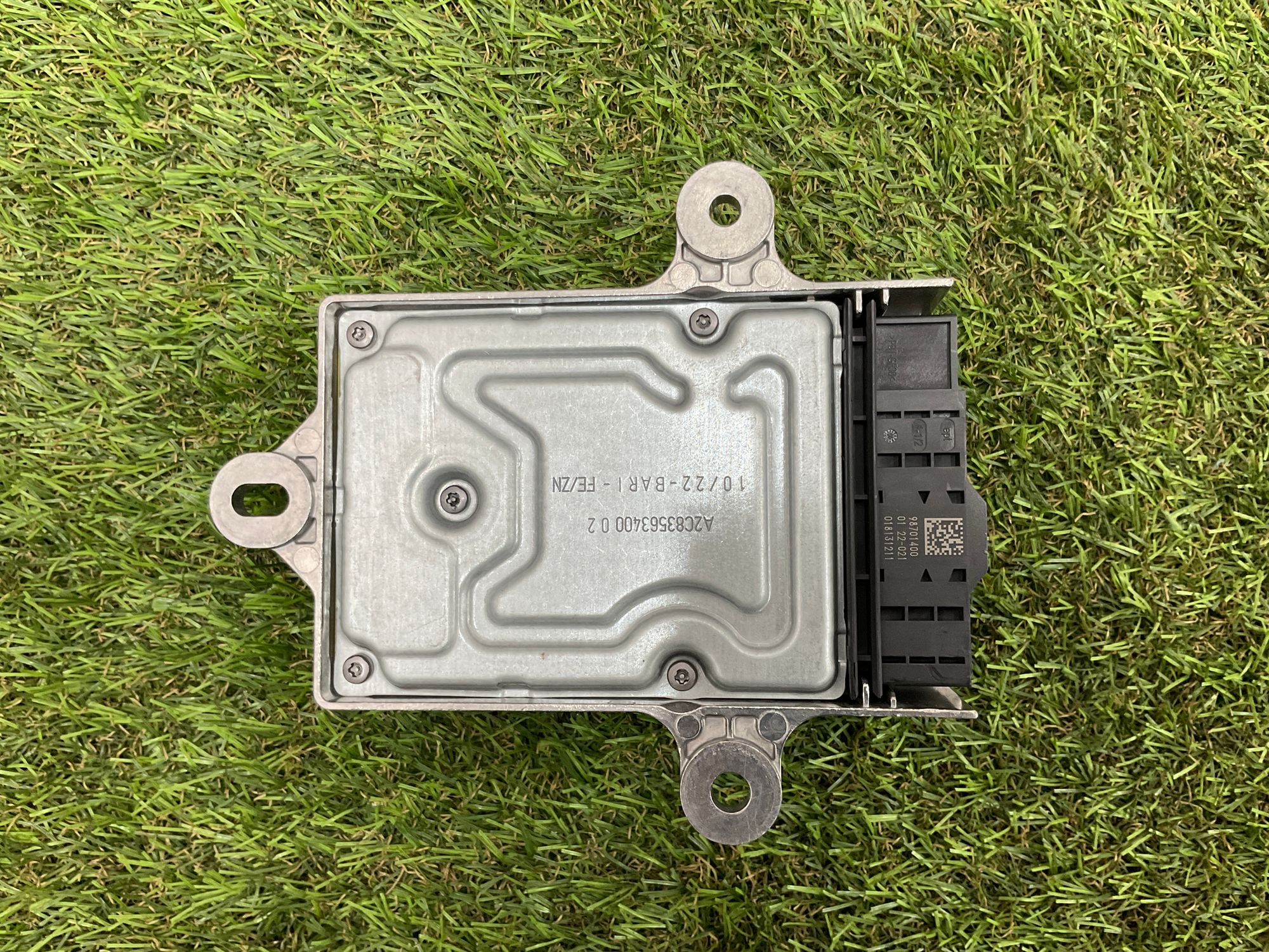 https://gcs.partsauto.market/rn-stockpro.appspot.com/thmbs/userImages/h353NjtZg3VDP19b5HMt7LlpbQ93/part/3d1705e9-77d1-49c0-b92e-68b358f4981b_1749047708353.jpg