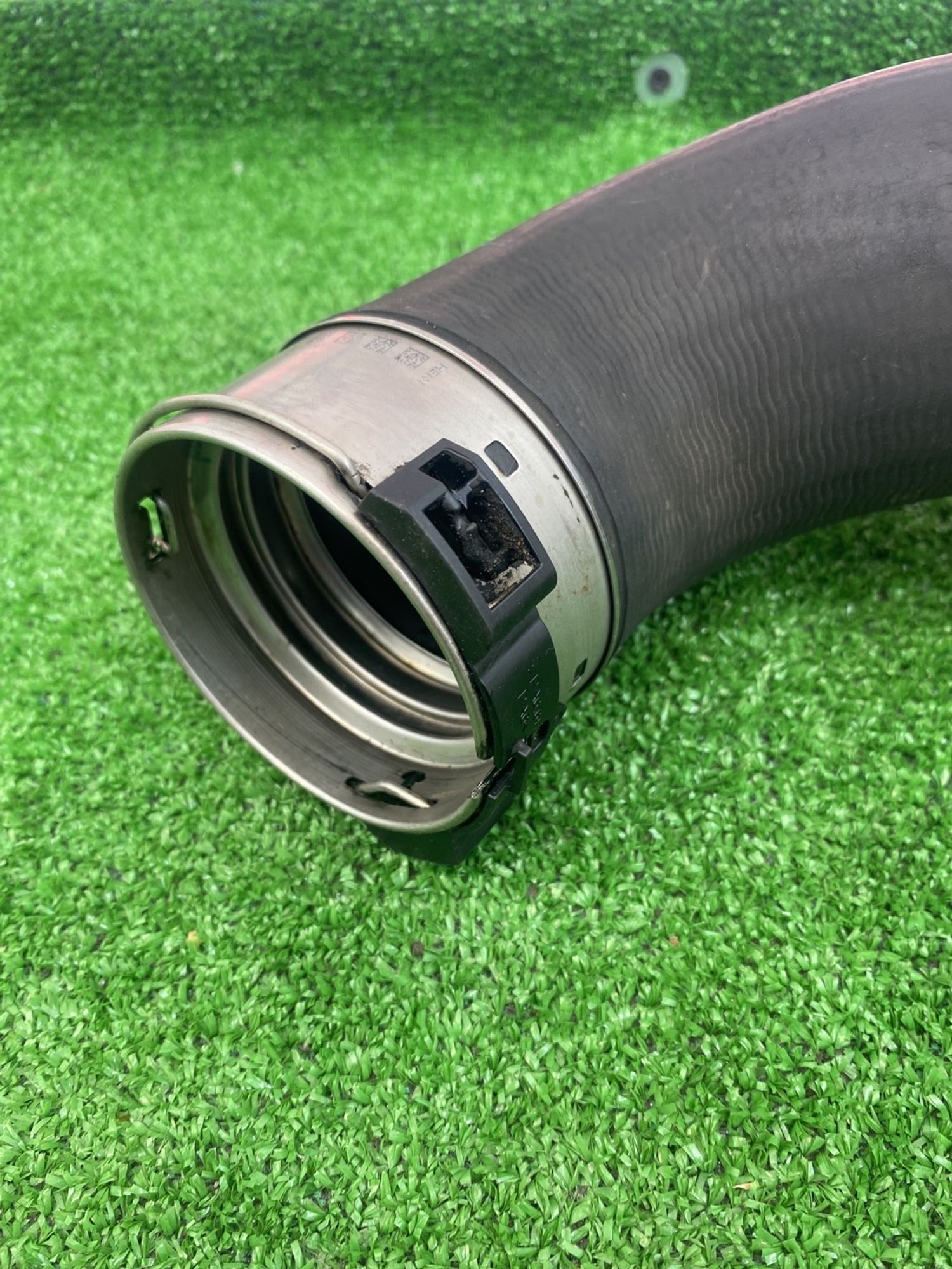 https://gcs.partsauto.market/rn-stockpro.appspot.com/thmbs/userImages/h353NjtZg3VDP19b5HMt7LlpbQ93/part/3de82bd1-dfa4-480b-91e4-1bbae4103d75_1742465480812.jpg