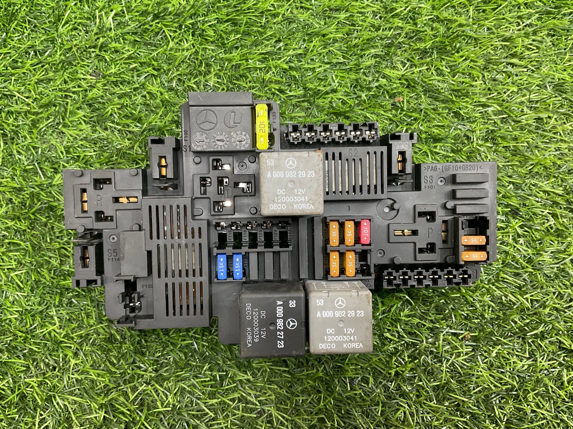 https://gcs.partsauto.market/rn-stockpro.appspot.com/thmbs/userImages/h353NjtZg3VDP19b5HMt7LlpbQ93/part/40620b7d-dd7c-46bb-a162-f066734f09a1_1742826576485.jpg