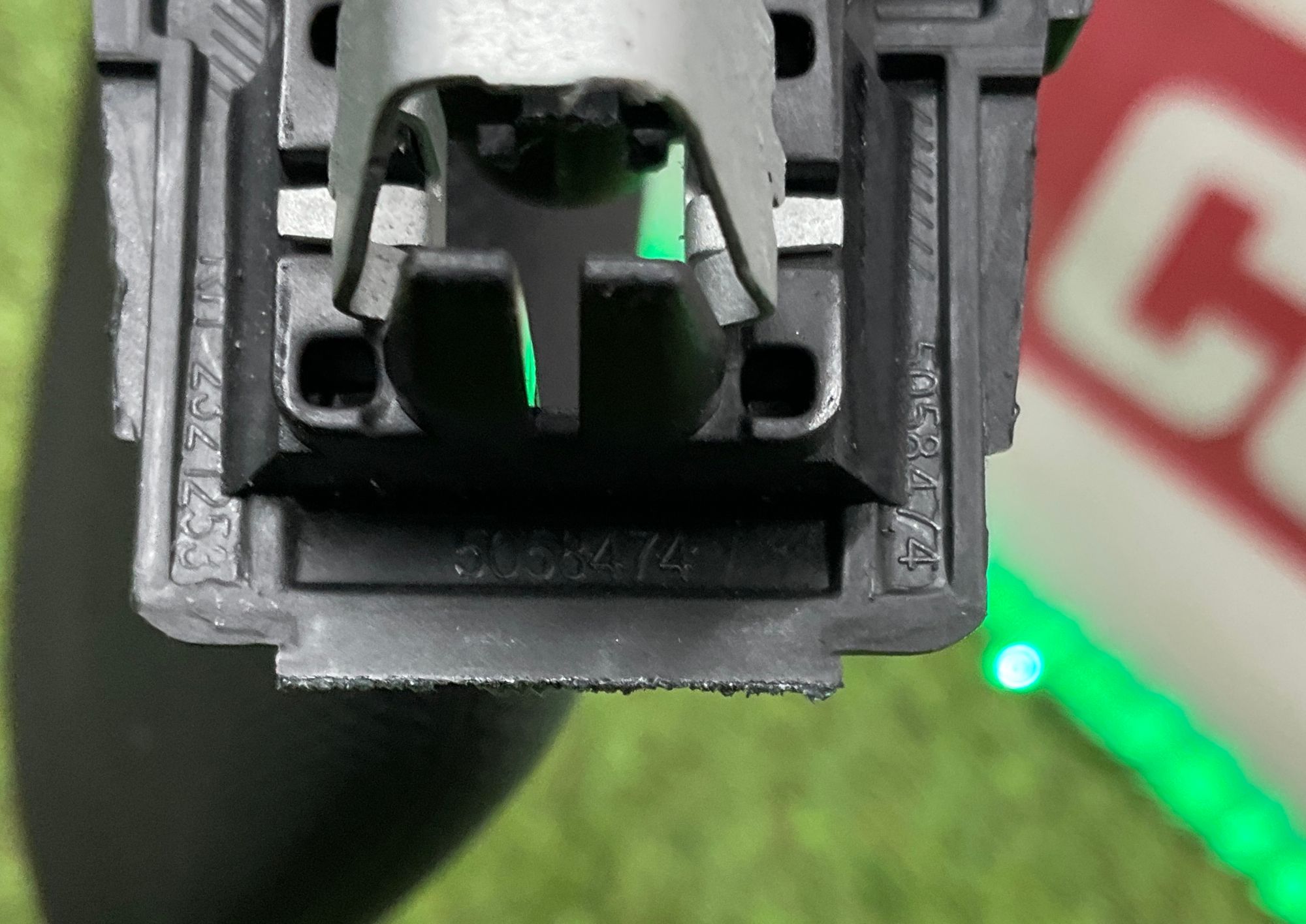 https://gcs.partsauto.market/rn-stockpro.appspot.com/thmbs/userImages/h353NjtZg3VDP19b5HMt7LlpbQ93/part/40728304-4f65-478f-8ae8-ce6655f8e493_1747660714610.jpg