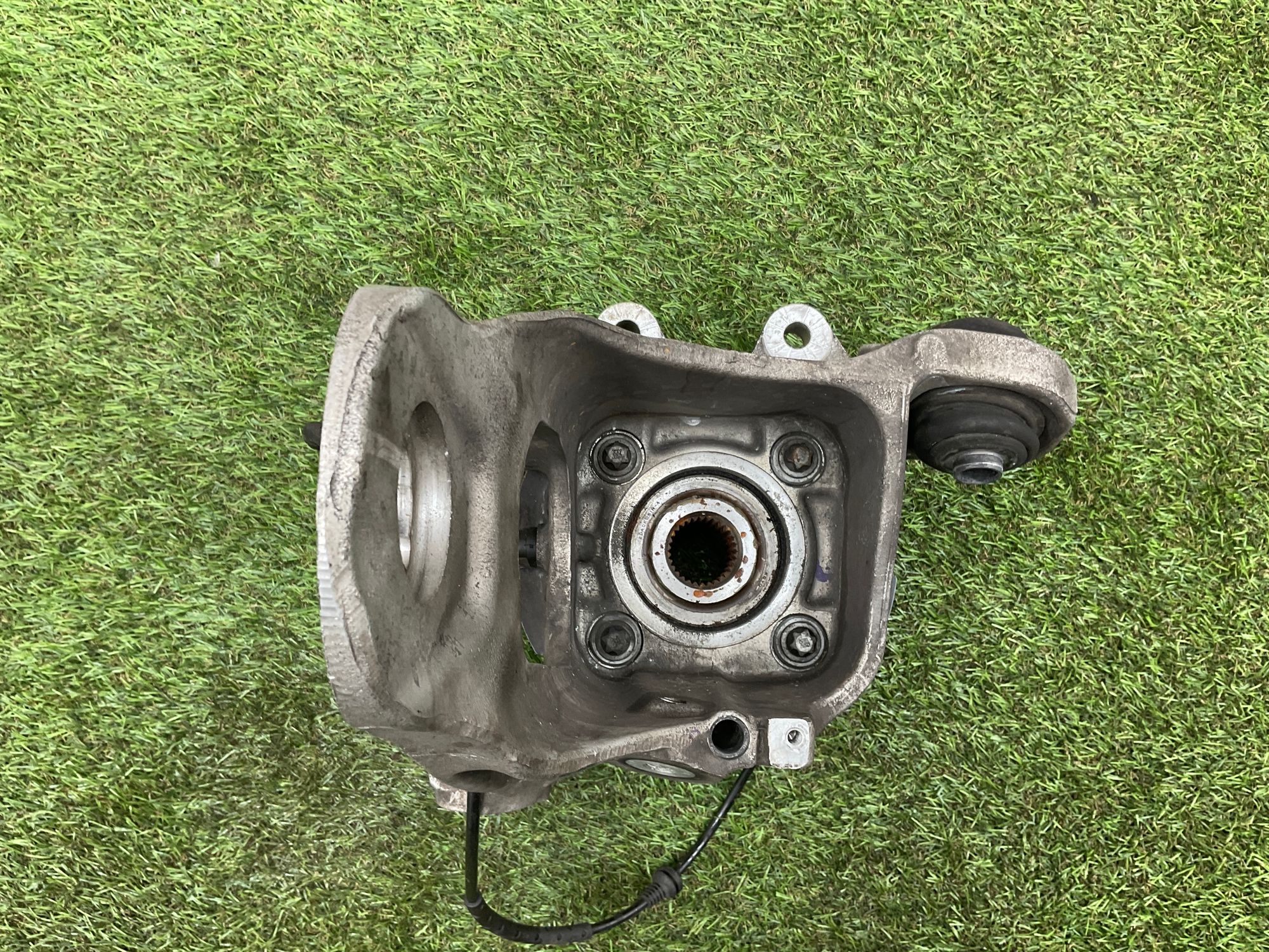 https://gcs.partsauto.market/rn-stockpro.appspot.com/thmbs/userImages/h353NjtZg3VDP19b5HMt7LlpbQ93/part/42d14fb2-f5eb-4448-954a-27c1847f8b10_1748268813043.jpg