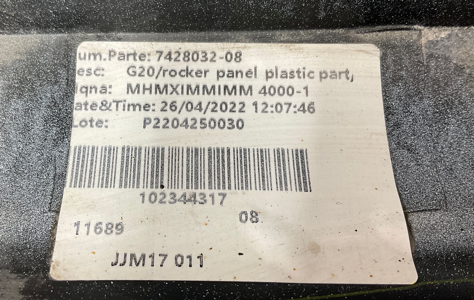 https://gcs.partsauto.market/rn-stockpro.appspot.com/thmbs/userImages/h353NjtZg3VDP19b5HMt7LlpbQ93/part/44c07aae-6072-41e3-8124-17c85b559e88_1748244947991.jpg