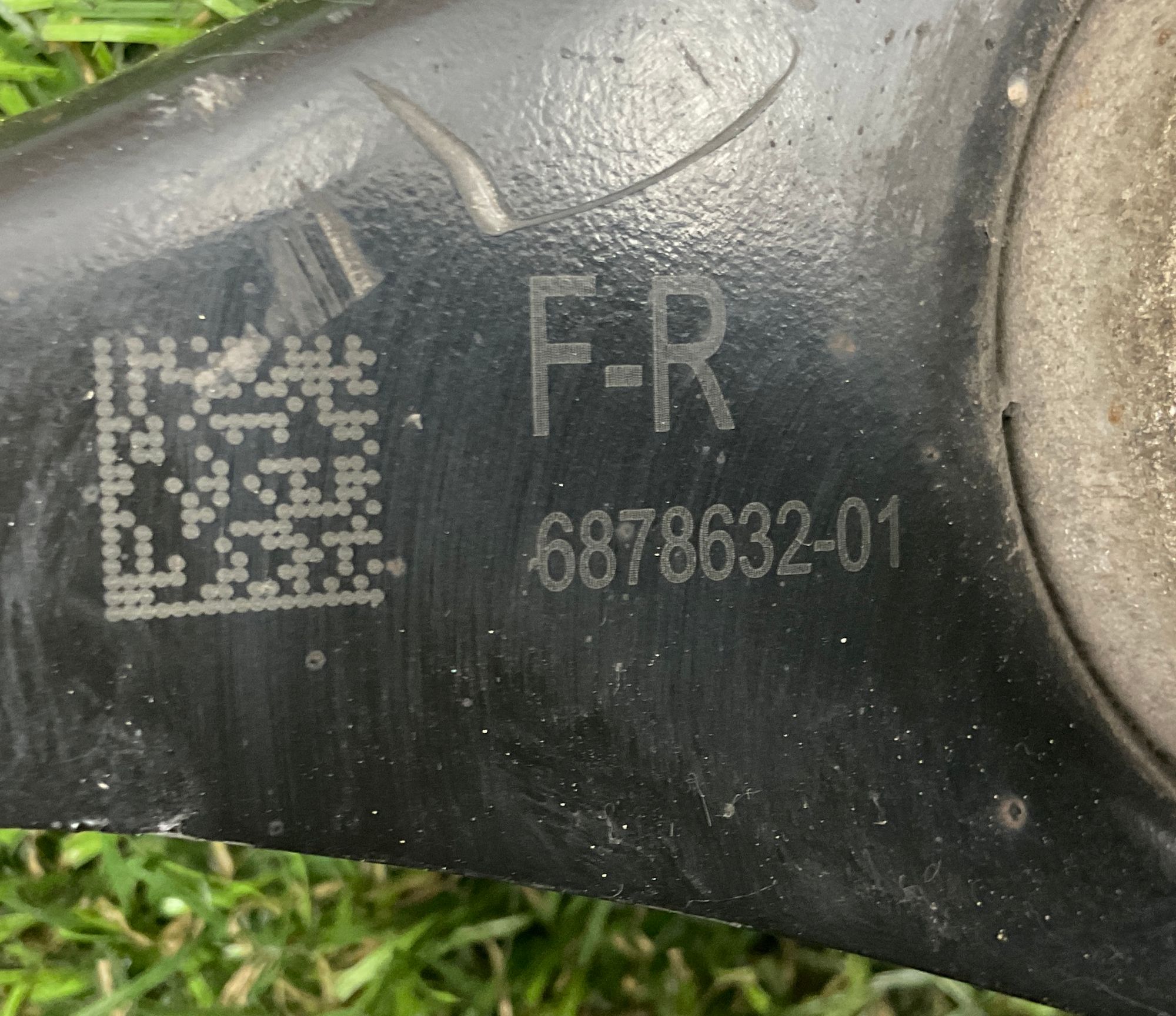 https://gcs.partsauto.market/rn-stockpro.appspot.com/thmbs/userImages/h353NjtZg3VDP19b5HMt7LlpbQ93/part/47fdf6a7-e167-4782-819e-62bcaf148d3b_1748594833014.jpg