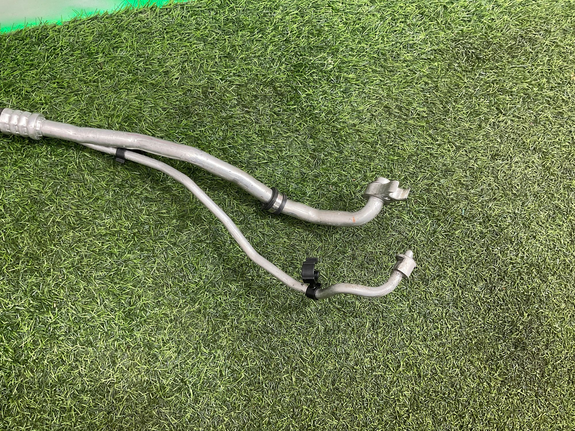 https://gcs.partsauto.market/rn-stockpro.appspot.com/thmbs/userImages/h353NjtZg3VDP19b5HMt7LlpbQ93/part/48835b3f-facc-44ff-b27f-32f859daa6f7_1742298170108.jpg