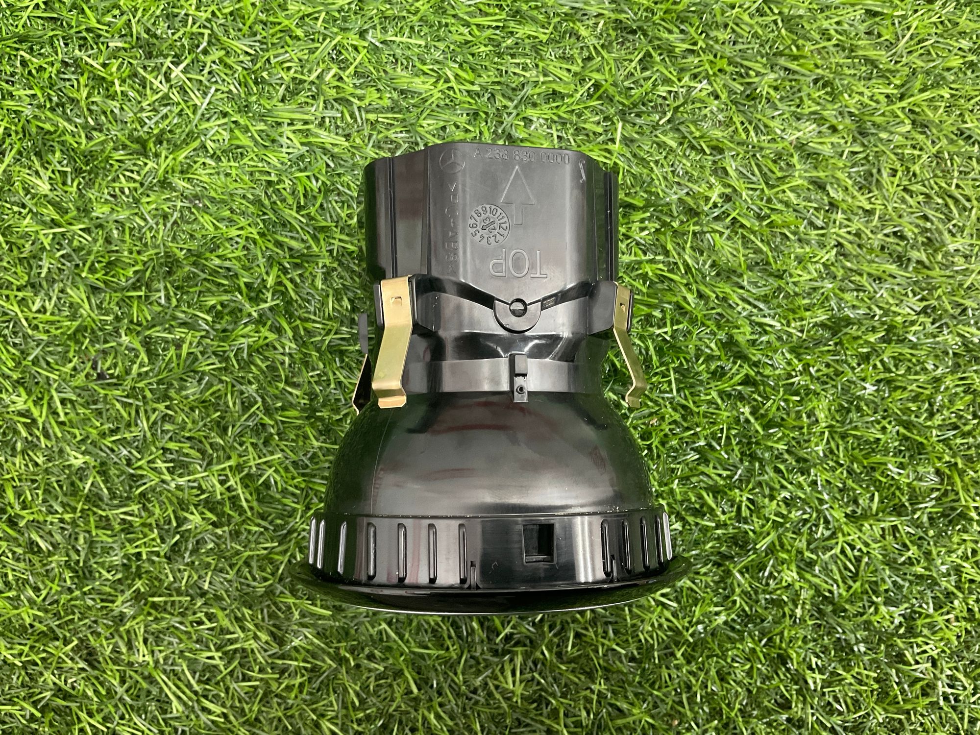 https://gcs.partsauto.market/rn-stockpro.appspot.com/thmbs/userImages/h353NjtZg3VDP19b5HMt7LlpbQ93/part/488d62f7-2443-40bb-9a2b-074131c92c17_1742398627984.jpg