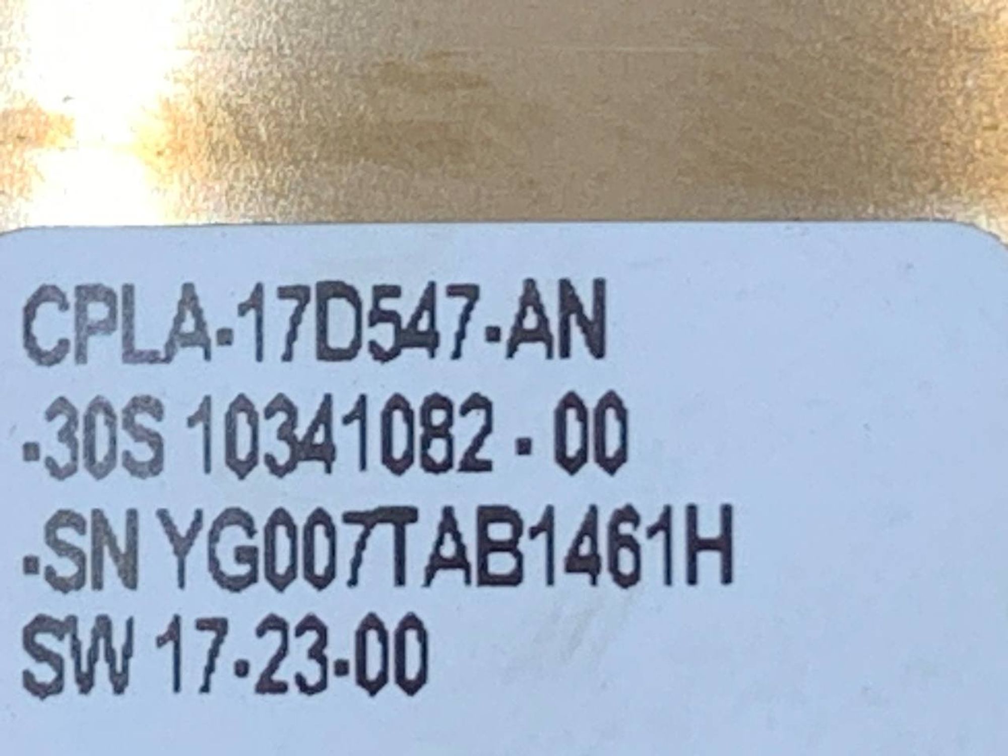 https://gcs.partsauto.market/rn-stockpro.appspot.com/thmbs/userImages/h353NjtZg3VDP19b5HMt7LlpbQ93/part/489a6ee4-0269-438f-909c-04972f4957a5_1717227439506.jpg