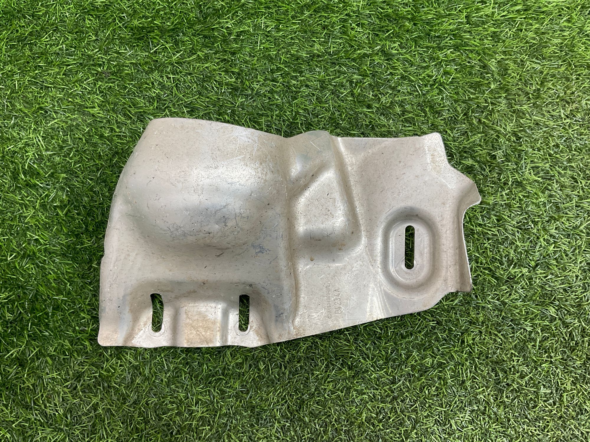 https://gcs.partsauto.market/rn-stockpro.appspot.com/thmbs/userImages/h353NjtZg3VDP19b5HMt7LlpbQ93/part/4bd69b7e-baab-4b4f-8a1e-d236678671d2_1744097704009.jpg
