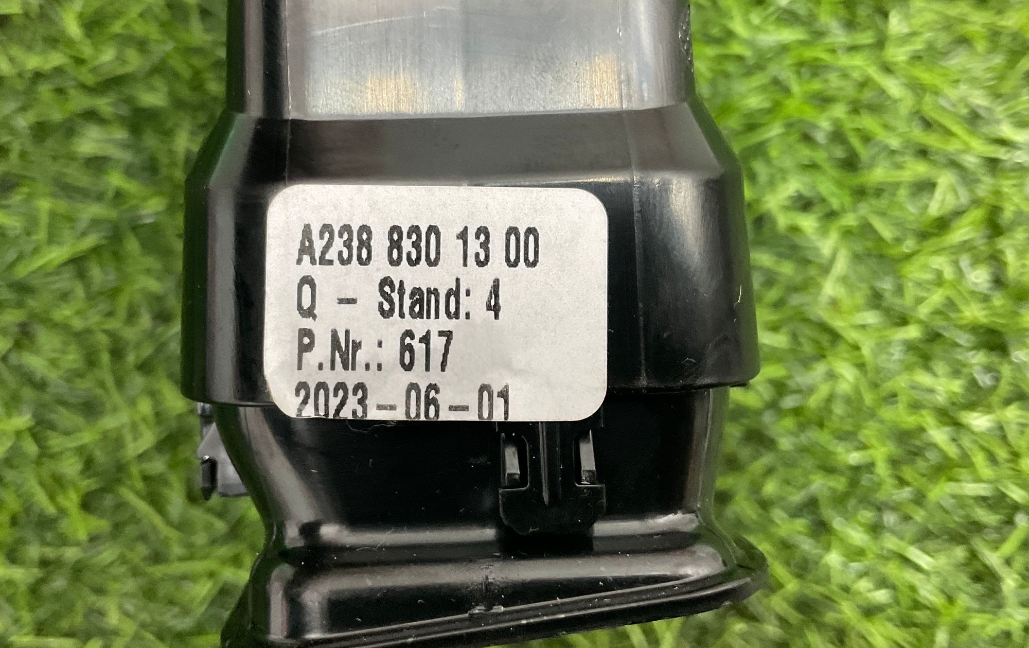 https://gcs.partsauto.market/rn-stockpro.appspot.com/thmbs/userImages/h353NjtZg3VDP19b5HMt7LlpbQ93/part/514fcf49-c41f-46b8-9a48-9b9cc8ebde2f_1742479814859.jpg