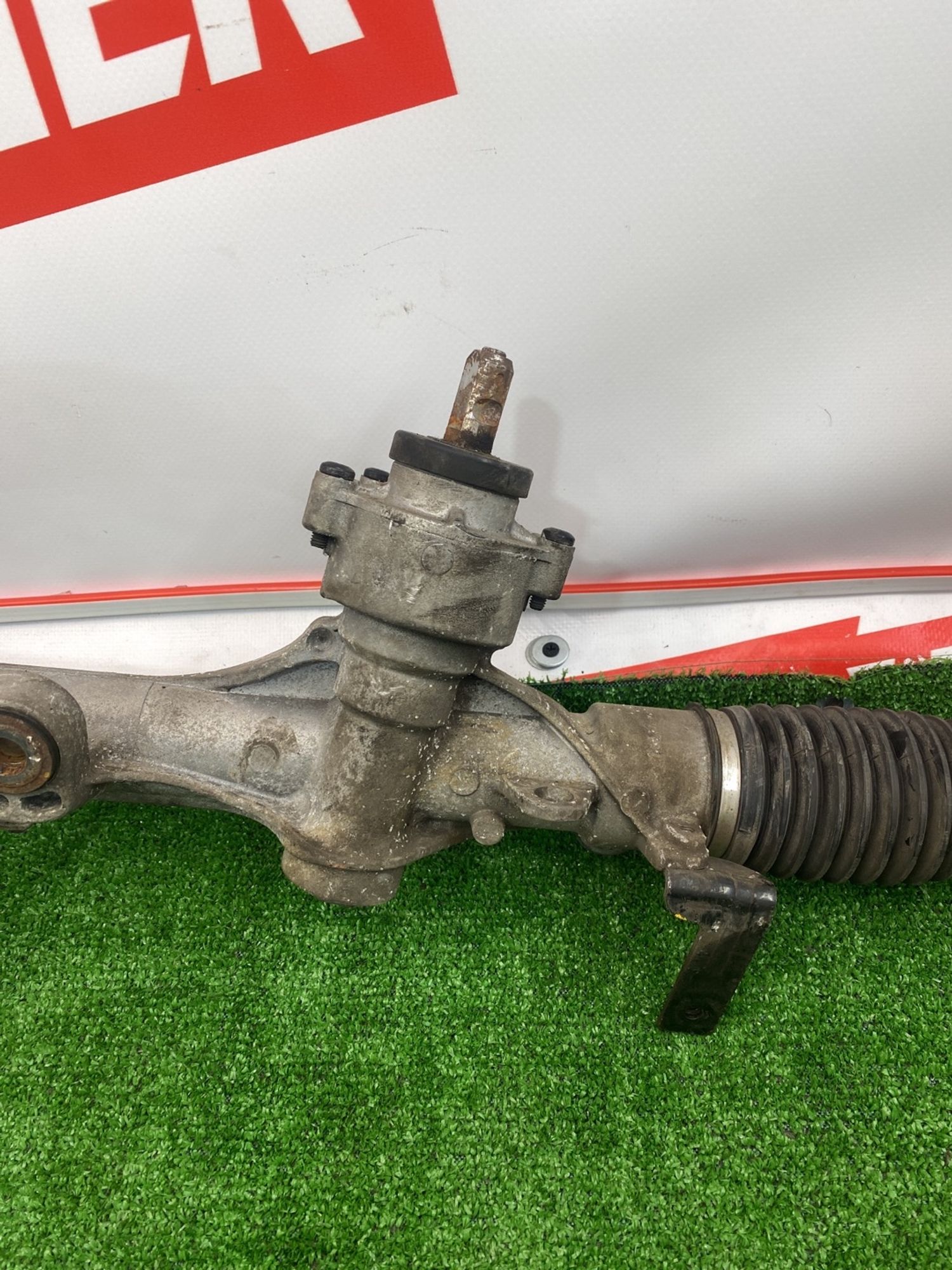 https://gcs.partsauto.market/rn-stockpro.appspot.com/thmbs/userImages/h353NjtZg3VDP19b5HMt7LlpbQ93/part/521a898e-defd-4523-ba2a-fcd8f3114194_1741868324512.jpg