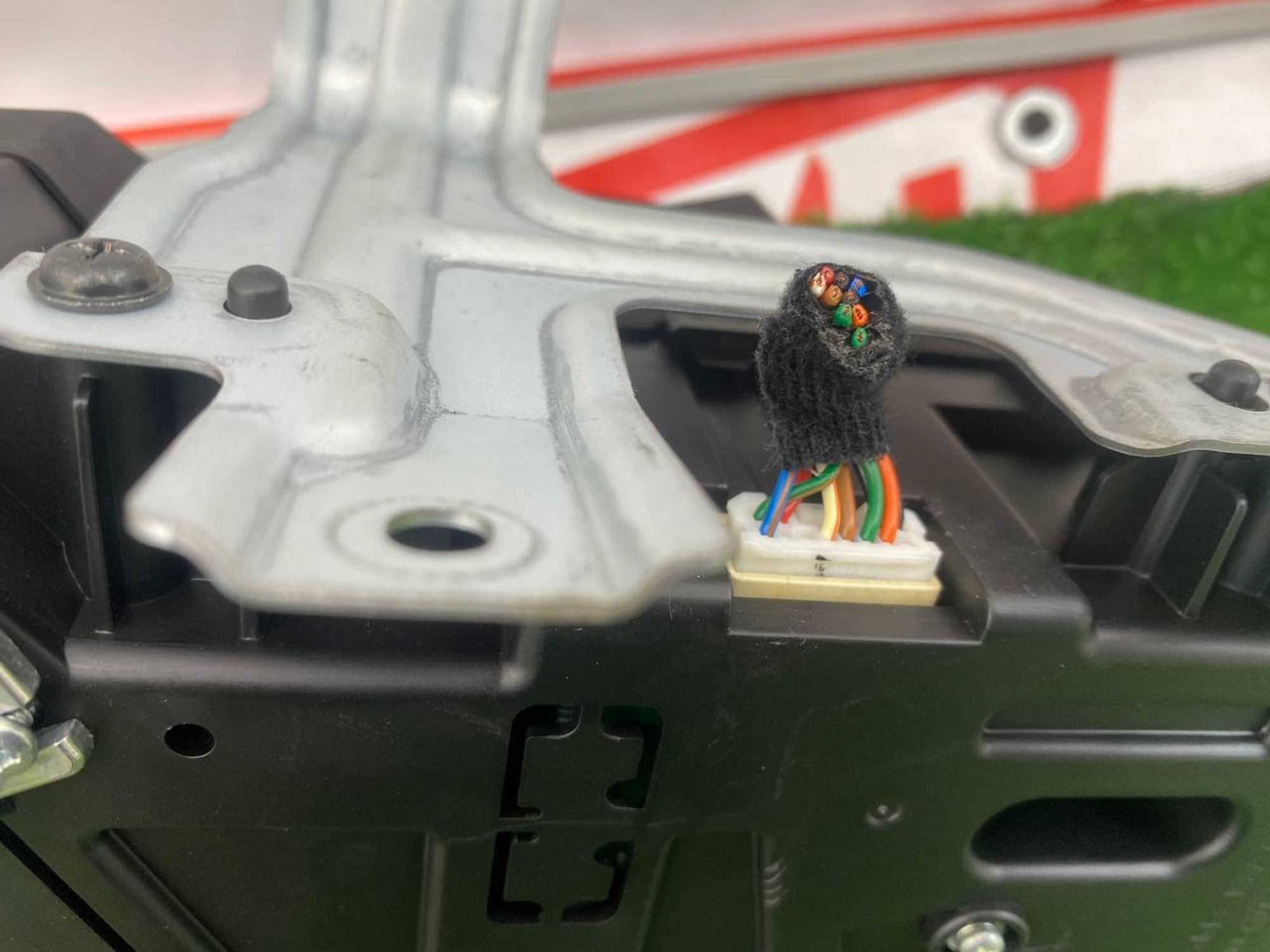 https://gcs.partsauto.market/rn-stockpro.appspot.com/thmbs/userImages/h353NjtZg3VDP19b5HMt7LlpbQ93/part/5464aa76-cdee-4c09-b436-6c17194b17a6_1744039921417.jpg
