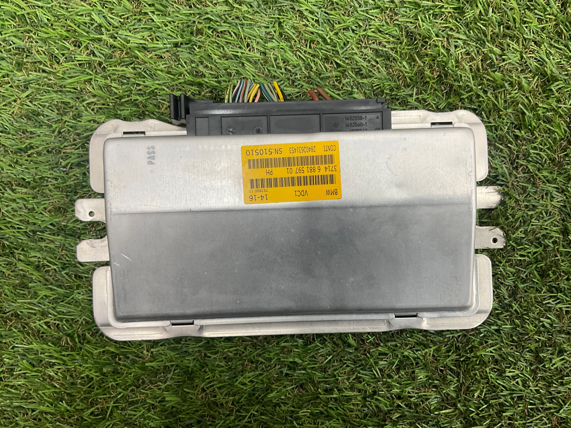 https://gcs.partsauto.market/rn-stockpro.appspot.com/thmbs/userImages/h353NjtZg3VDP19b5HMt7LlpbQ93/part/57216773-6cfe-4b12-b200-3e4b6f17d6db_1747917868501.jpg