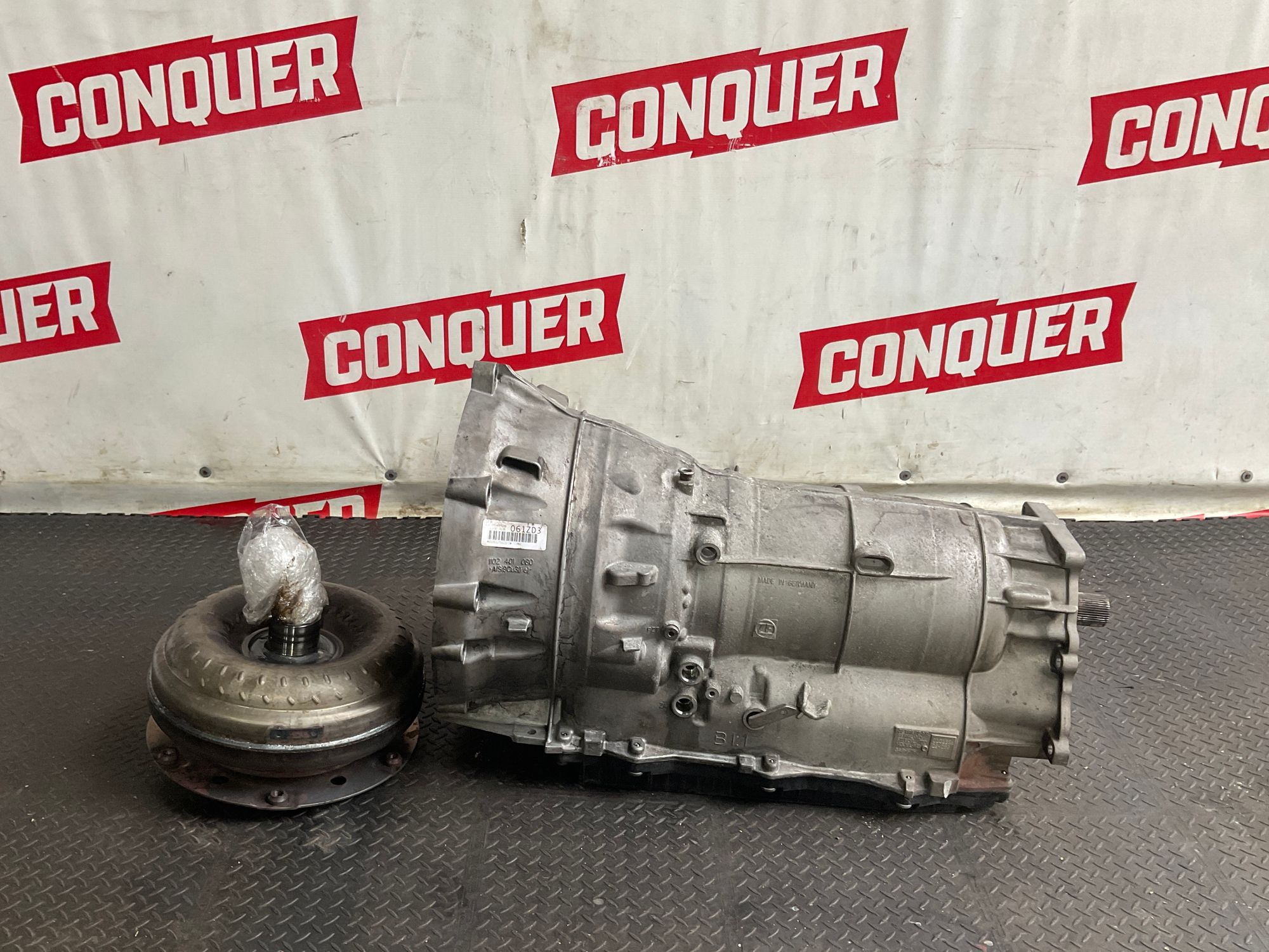 https://gcs.partsauto.market/rn-stockpro.appspot.com/thmbs/userImages/h353NjtZg3VDP19b5HMt7LlpbQ93/part/572cd7a3-fbaa-4590-afbf-3efc67bb9f5e_1744722997774.jpg
