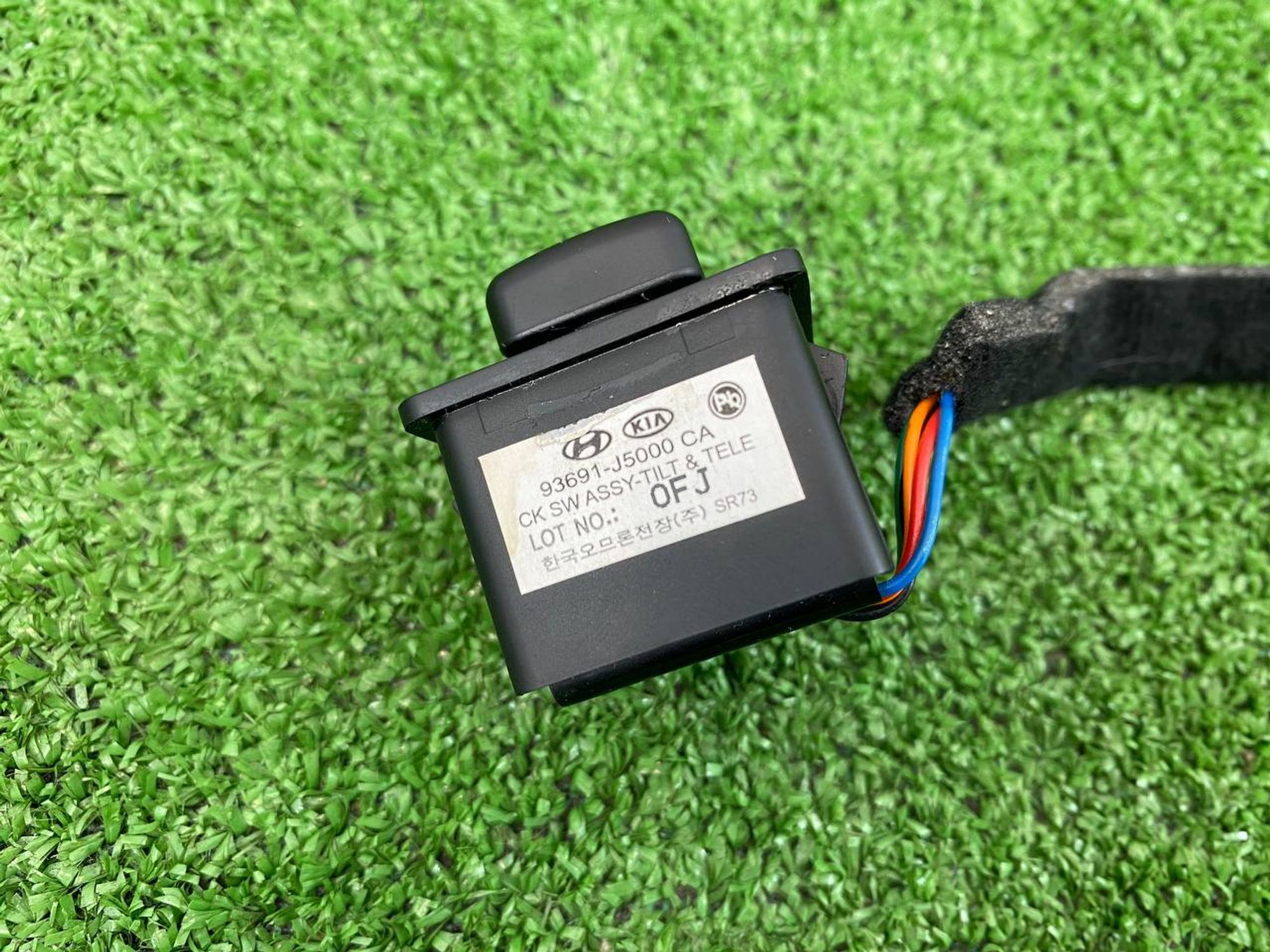https://gcs.partsauto.market/rn-stockpro.appspot.com/thmbs/userImages/h353NjtZg3VDP19b5HMt7LlpbQ93/part/58ef5727-0737-4a15-b337-759a49c3b92b_1744099096966.jpg