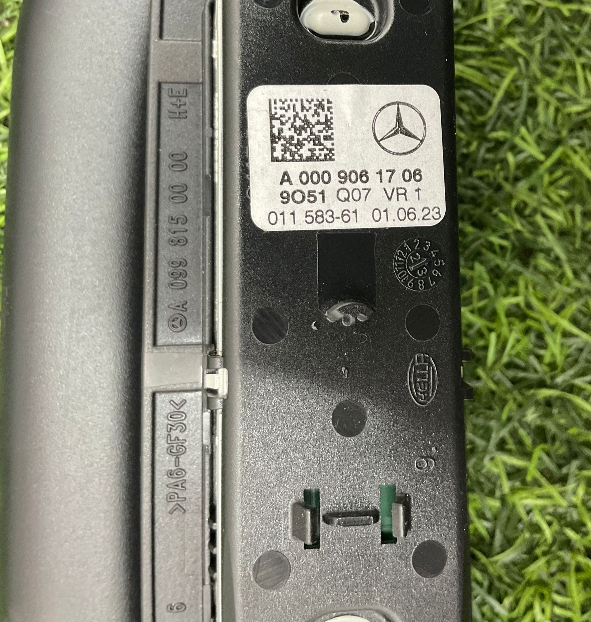 https://gcs.partsauto.market/rn-stockpro.appspot.com/thmbs/userImages/h353NjtZg3VDP19b5HMt7LlpbQ93/part/5a0531e1-25f5-409e-9b77-51c9637a90de_1743175152358.jpg