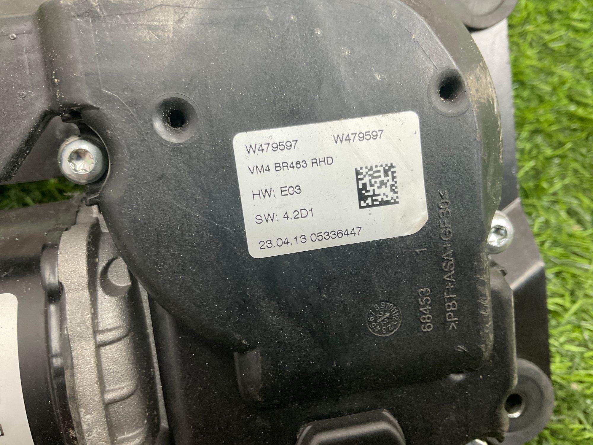 https://gcs.partsauto.market/rn-stockpro.appspot.com/thmbs/userImages/h353NjtZg3VDP19b5HMt7LlpbQ93/part/5a55130d-3865-49b4-8d9f-838dc4921b0c_1742826949213.jpg