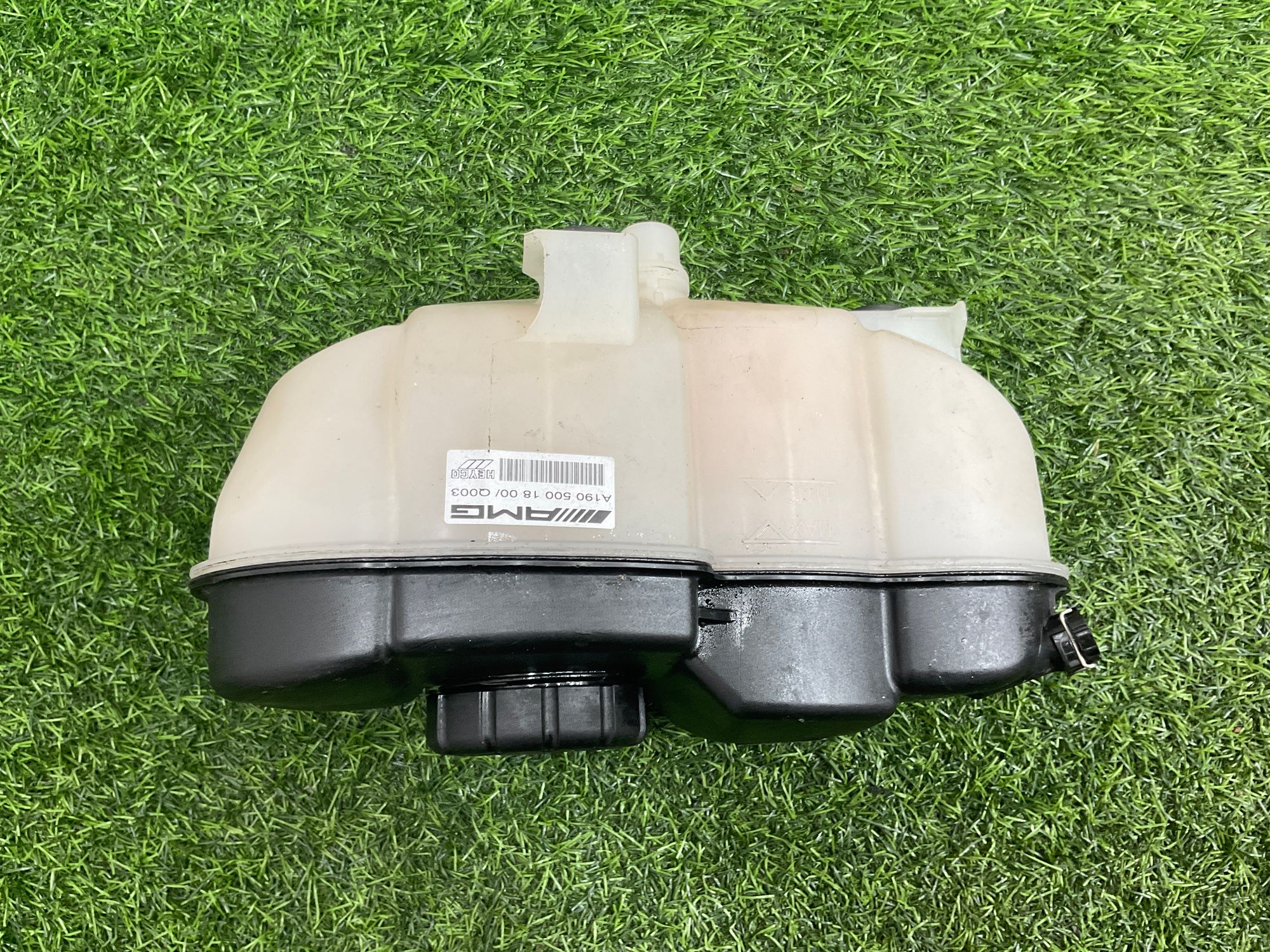 https://gcs.partsauto.market/rn-stockpro.appspot.com/thmbs/userImages/h353NjtZg3VDP19b5HMt7LlpbQ93/part/5b7c5490-6697-4ab5-8cc2-60ca8cdedece_1742817146956.jpg