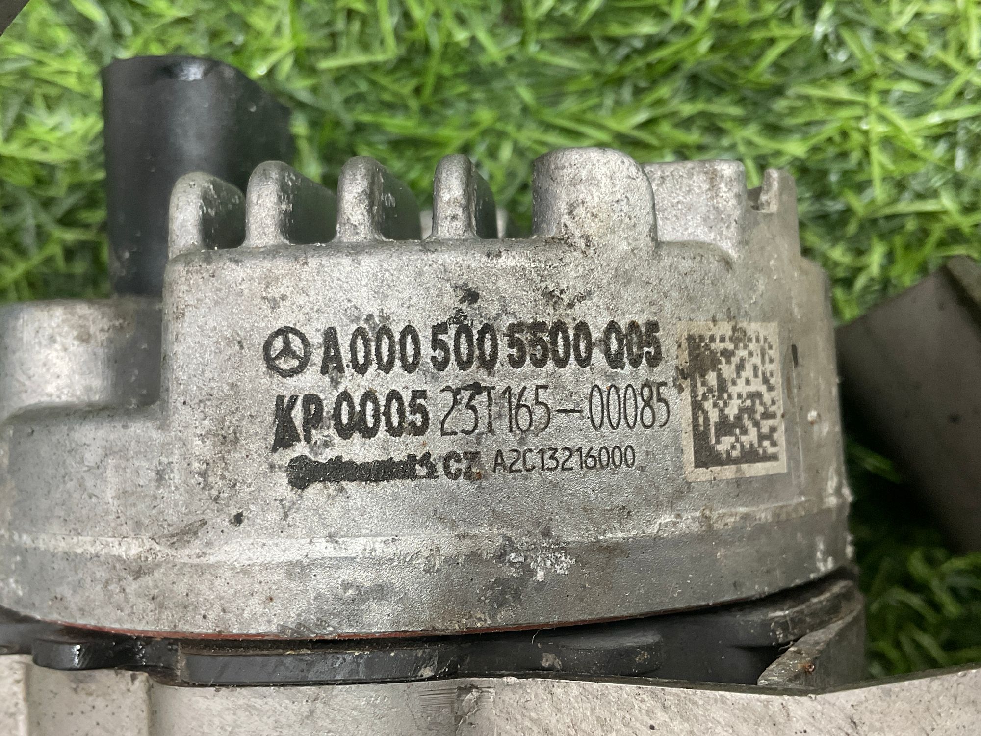 https://gcs.partsauto.market/rn-stockpro.appspot.com/thmbs/userImages/h353NjtZg3VDP19b5HMt7LlpbQ93/part/5d8111a1-8b8c-4df4-9d65-9f10e43f8992_1742817208554.jpg