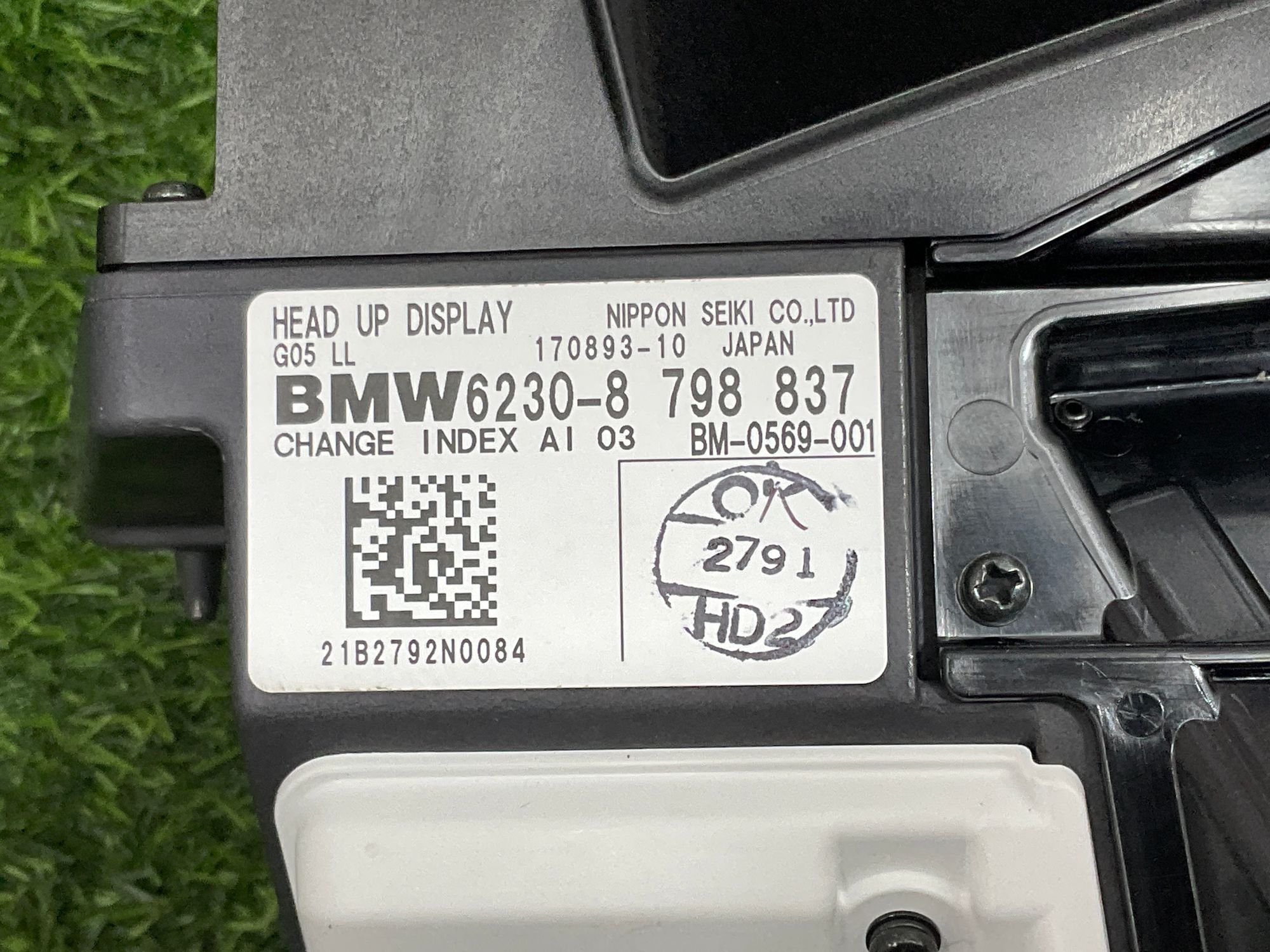 https://gcs.partsauto.market/rn-stockpro.appspot.com/thmbs/userImages/h353NjtZg3VDP19b5HMt7LlpbQ93/part/5d8f1b48-ad77-4599-9a71-bdb11e6d9780_1734338702455.jpg