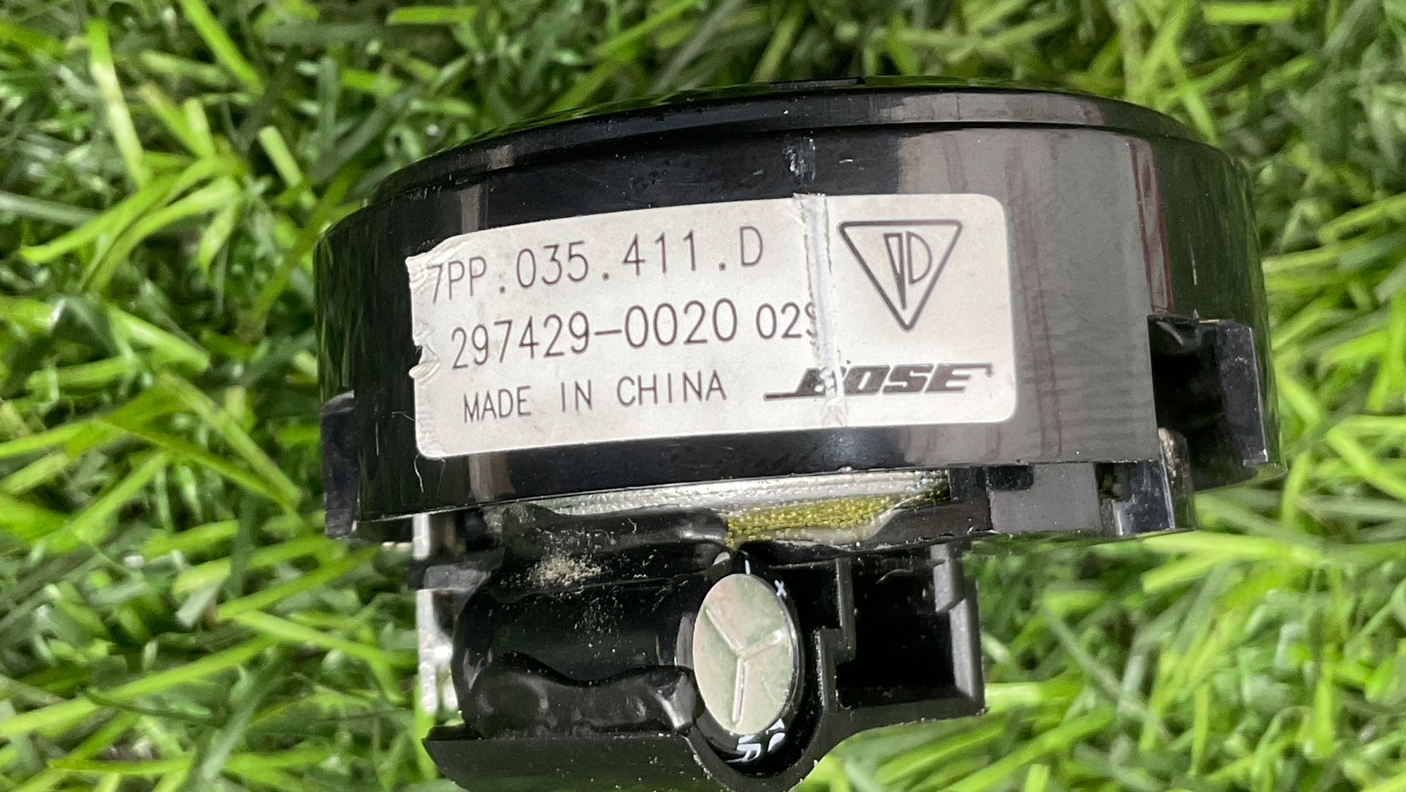 https://gcs.partsauto.market/rn-stockpro.appspot.com/thmbs/userImages/h353NjtZg3VDP19b5HMt7LlpbQ93/part/61156d54-4d64-4e97-bbc6-6fc9527ca2b5_1738412314584.jpg