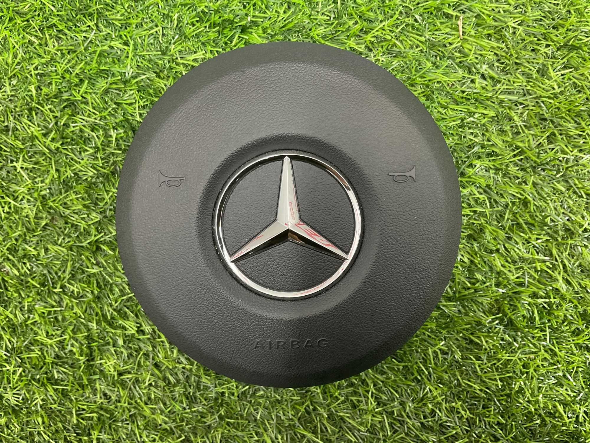 https://gcs.partsauto.market/rn-stockpro.appspot.com/thmbs/userImages/h353NjtZg3VDP19b5HMt7LlpbQ93/part/6526fad6-3d9b-4081-bc6b-5a2feb477885_1742398590704.jpg