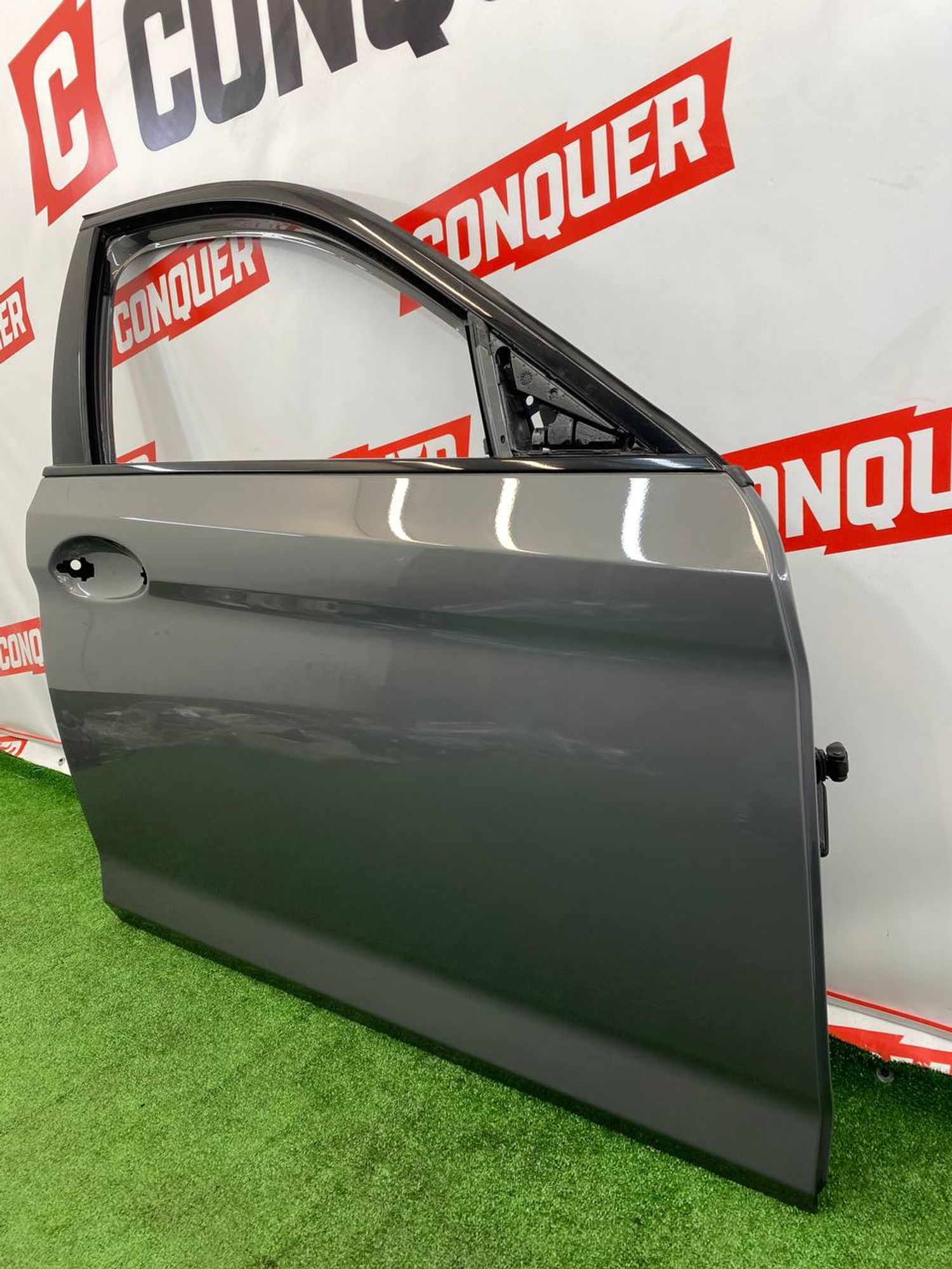 https://gcs.partsauto.market/rn-stockpro.appspot.com/thmbs/userImages/h353NjtZg3VDP19b5HMt7LlpbQ93/part/65796427-9ac4-4333-8d77-826a993fdbf6_1746879380625.jpg