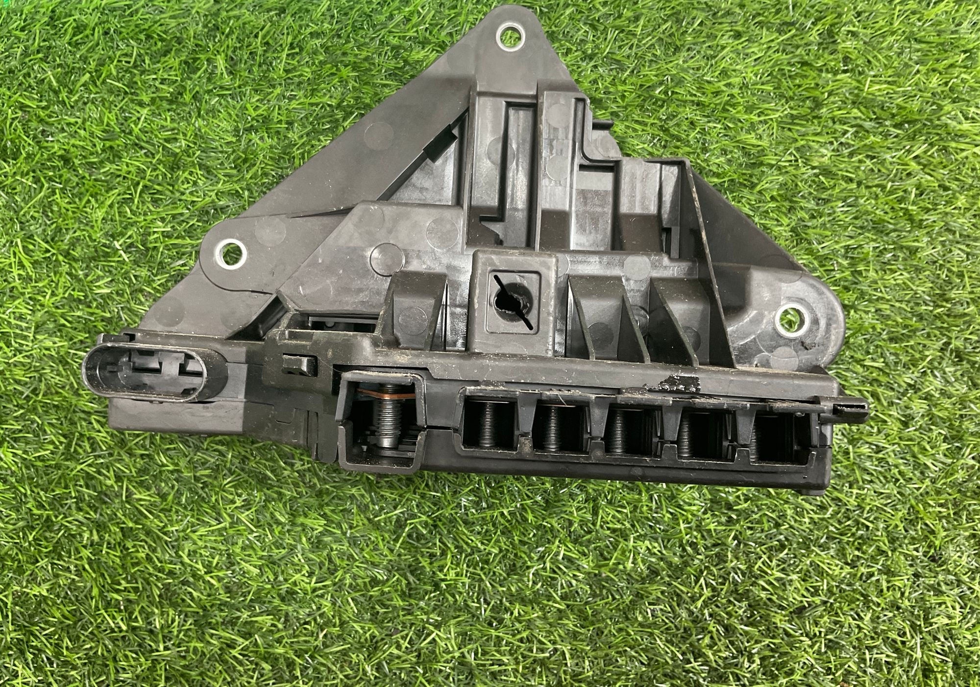 https://gcs.partsauto.market/rn-stockpro.appspot.com/thmbs/userImages/h353NjtZg3VDP19b5HMt7LlpbQ93/part/67580c54-f1f5-4418-a1a9-031255f5c0e8_1742827764000.jpg