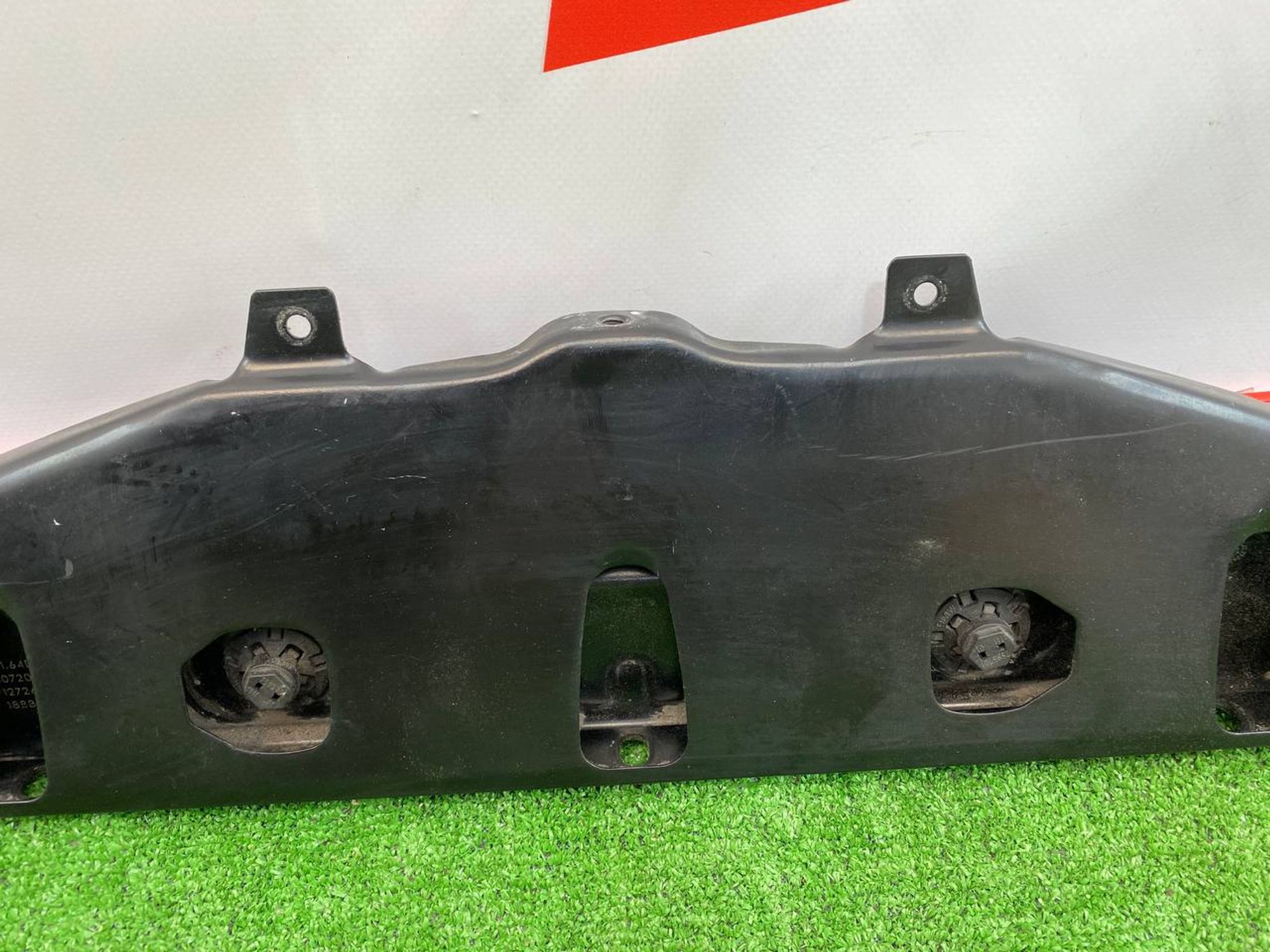 https://gcs.partsauto.market/rn-stockpro.appspot.com/thmbs/userImages/h353NjtZg3VDP19b5HMt7LlpbQ93/part/67e184f8-bd10-4473-b307-af0abf4a7c66_1744891998498.jpg
