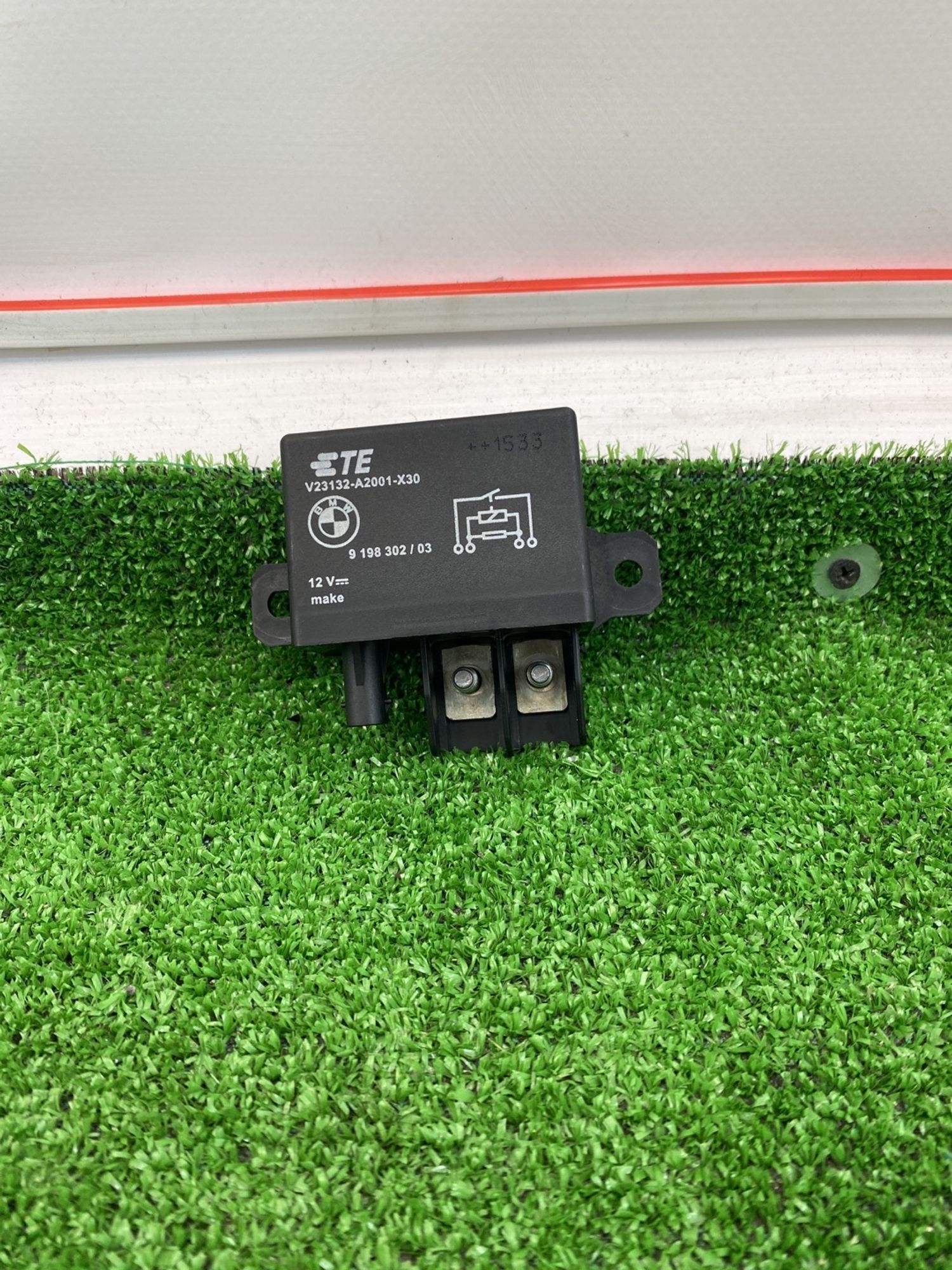 https://gcs.partsauto.market/rn-stockpro.appspot.com/thmbs/userImages/h353NjtZg3VDP19b5HMt7LlpbQ93/part/682bf474-8489-4923-9a2a-b120612ba5a0_1747915007025.jpg