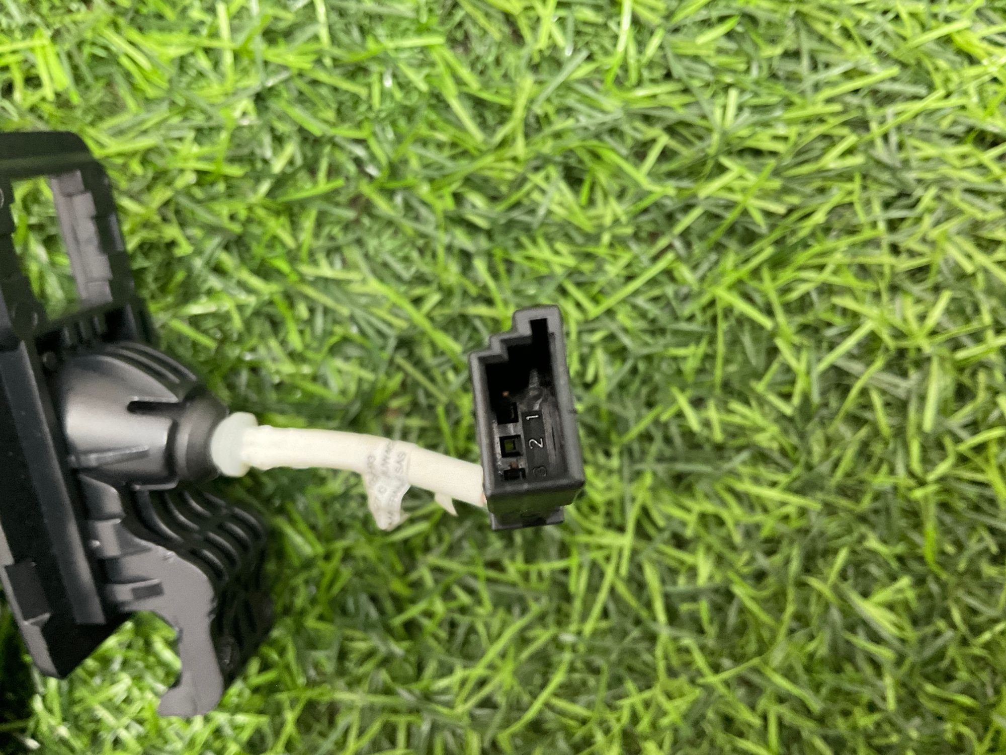 https://gcs.partsauto.market/rn-stockpro.appspot.com/thmbs/userImages/h353NjtZg3VDP19b5HMt7LlpbQ93/part/6a76ca98-a7f3-4e1c-bd19-648ef65eed52_1742646026176.jpg