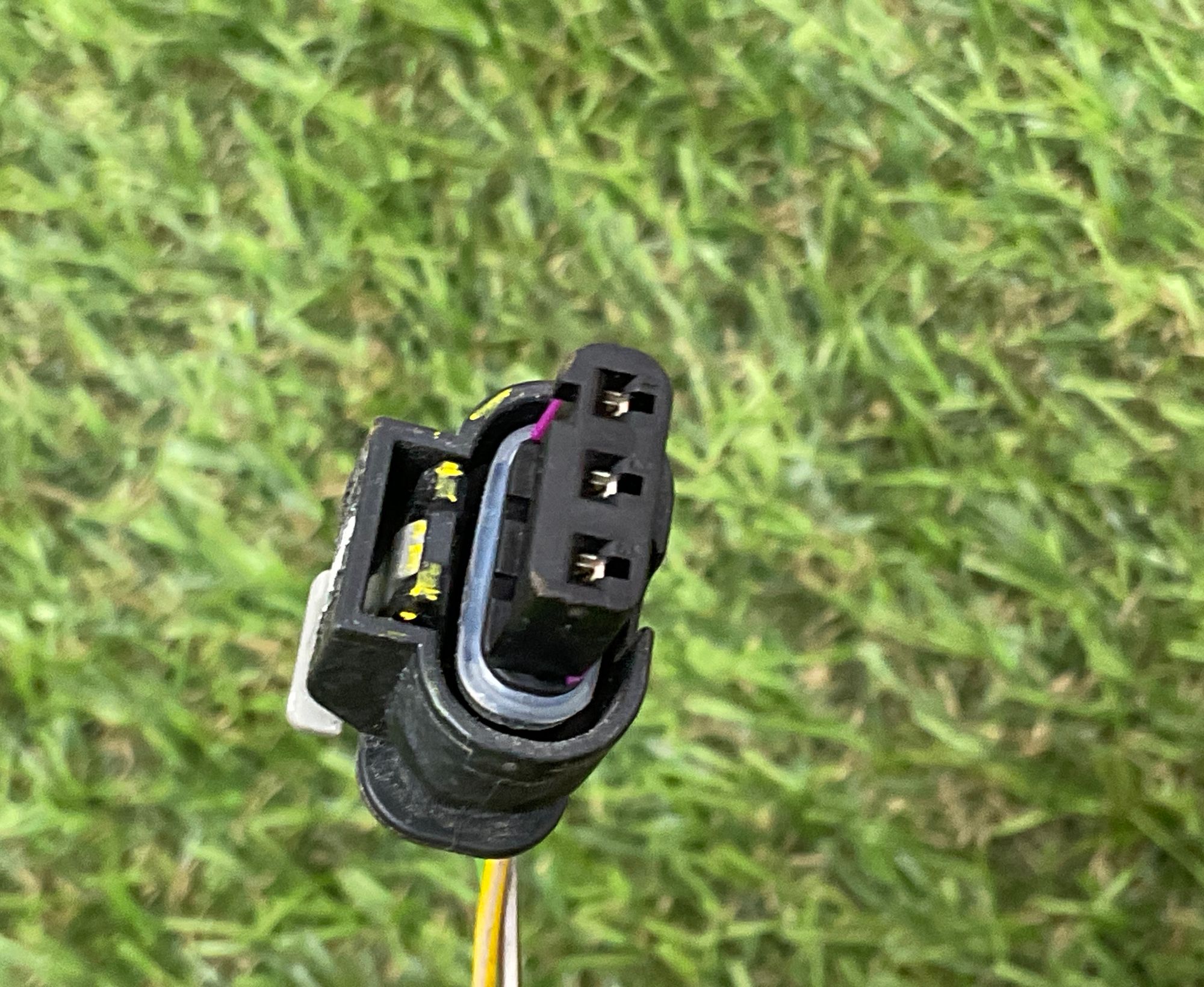 https://gcs.partsauto.market/rn-stockpro.appspot.com/thmbs/userImages/h353NjtZg3VDP19b5HMt7LlpbQ93/part/6d1ae9dc-3815-43db-8868-4a12706e25fe_1749132725001.jpg