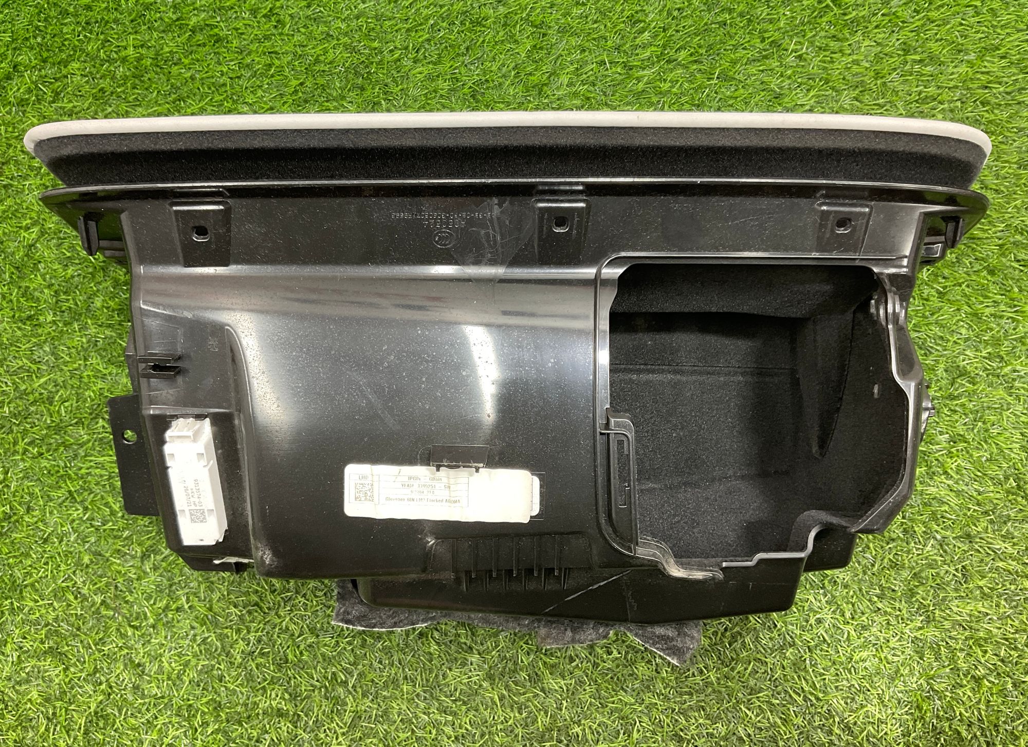 https://gcs.partsauto.market/rn-stockpro.appspot.com/thmbs/userImages/h353NjtZg3VDP19b5HMt7LlpbQ93/part/6d5e9b73-031b-441b-a571-676b4714fc63_1734598102840.jpg