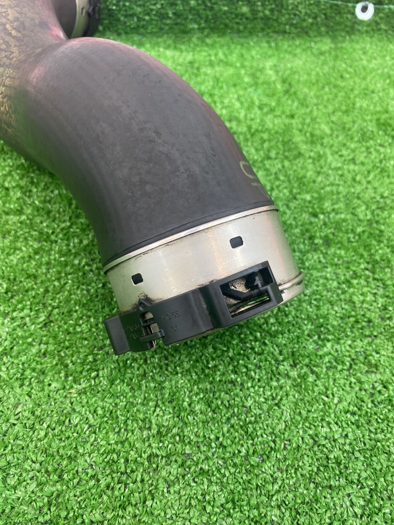 https://gcs.partsauto.market/rn-stockpro.appspot.com/thmbs/userImages/h353NjtZg3VDP19b5HMt7LlpbQ93/part/6d66abff-2f3d-4548-a245-60f13cf5a01c_1742465475179.jpg