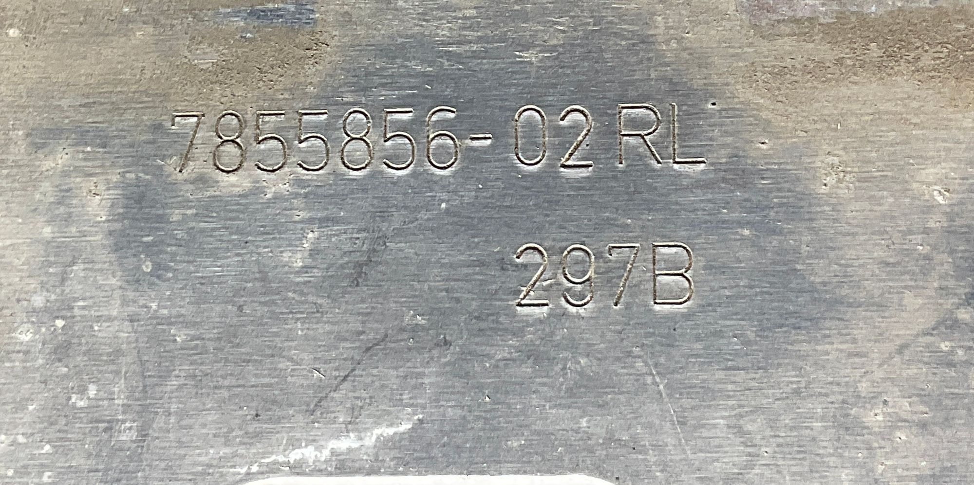 https://gcs.partsauto.market/rn-stockpro.appspot.com/thmbs/userImages/h353NjtZg3VDP19b5HMt7LlpbQ93/part/6e478e1f-24ab-4d3d-a869-2c0980854e72_1734524859747.jpg