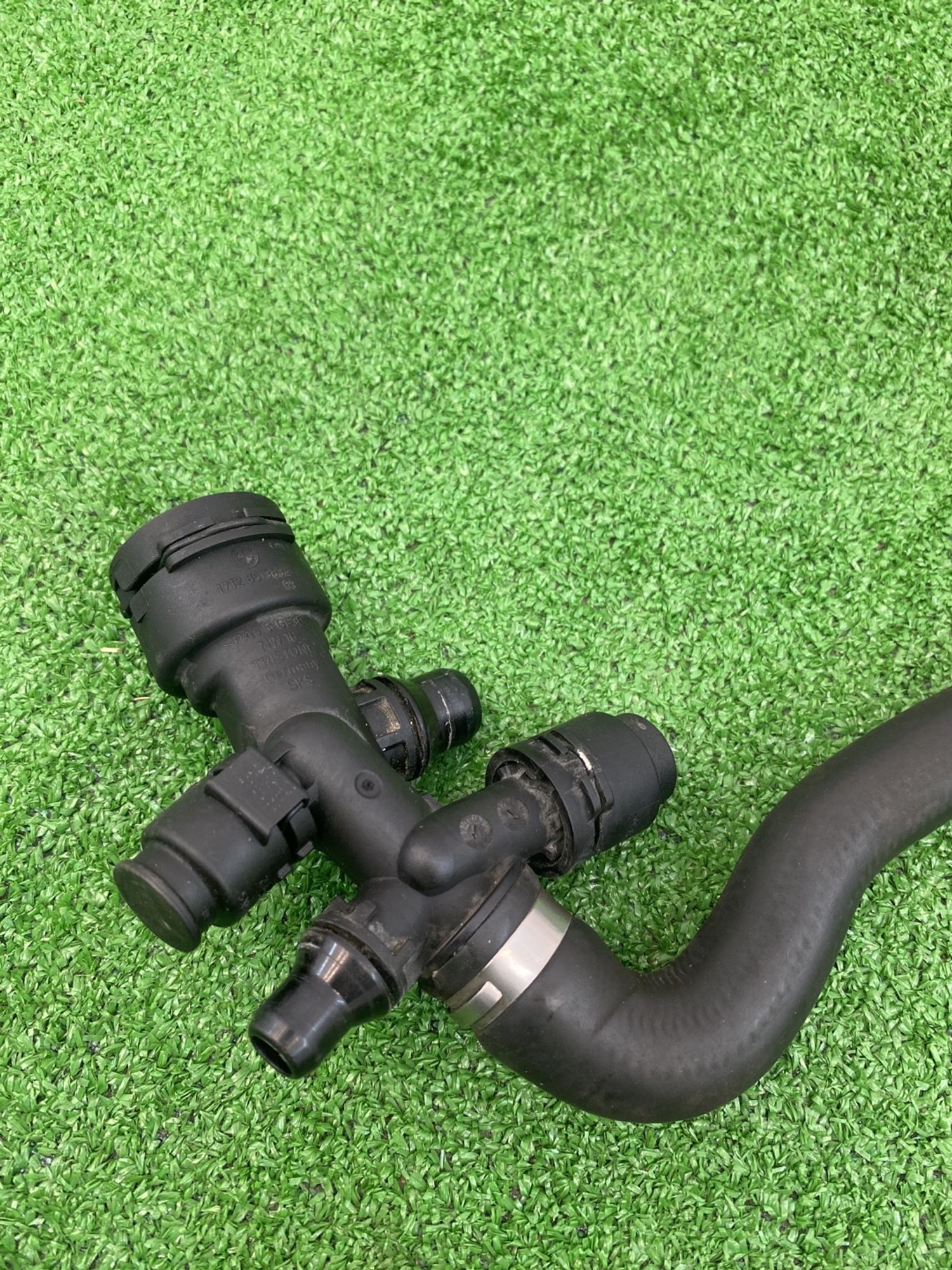 https://gcs.partsauto.market/rn-stockpro.appspot.com/thmbs/userImages/h353NjtZg3VDP19b5HMt7LlpbQ93/part/6fd8d5ce-c955-46a4-818f-03be83398cdb_1742631288535.jpg
