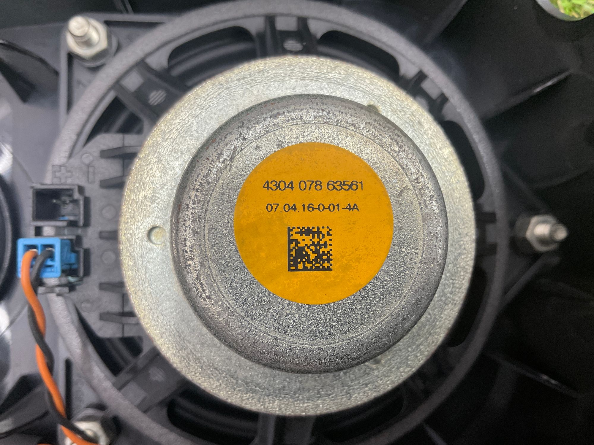 https://gcs.partsauto.market/rn-stockpro.appspot.com/thmbs/userImages/h353NjtZg3VDP19b5HMt7LlpbQ93/part/7045bddf-bb90-44c0-a2f7-a32021176175_1747907157363.jpg