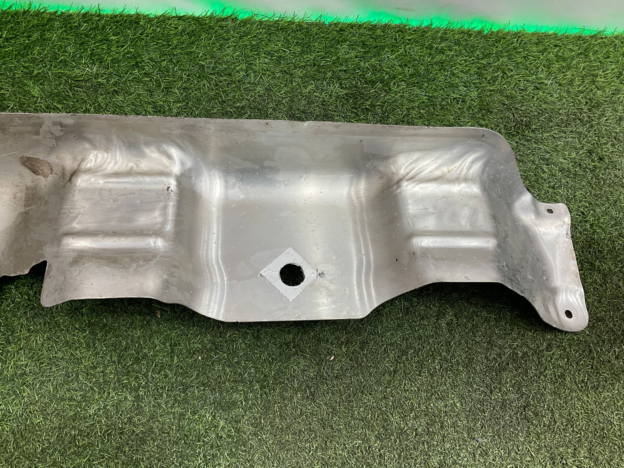 https://gcs.partsauto.market/rn-stockpro.appspot.com/thmbs/userImages/h353NjtZg3VDP19b5HMt7LlpbQ93/part/7073e009-e03c-4076-ac50-a0048cb077ad_1743435120902.jpg